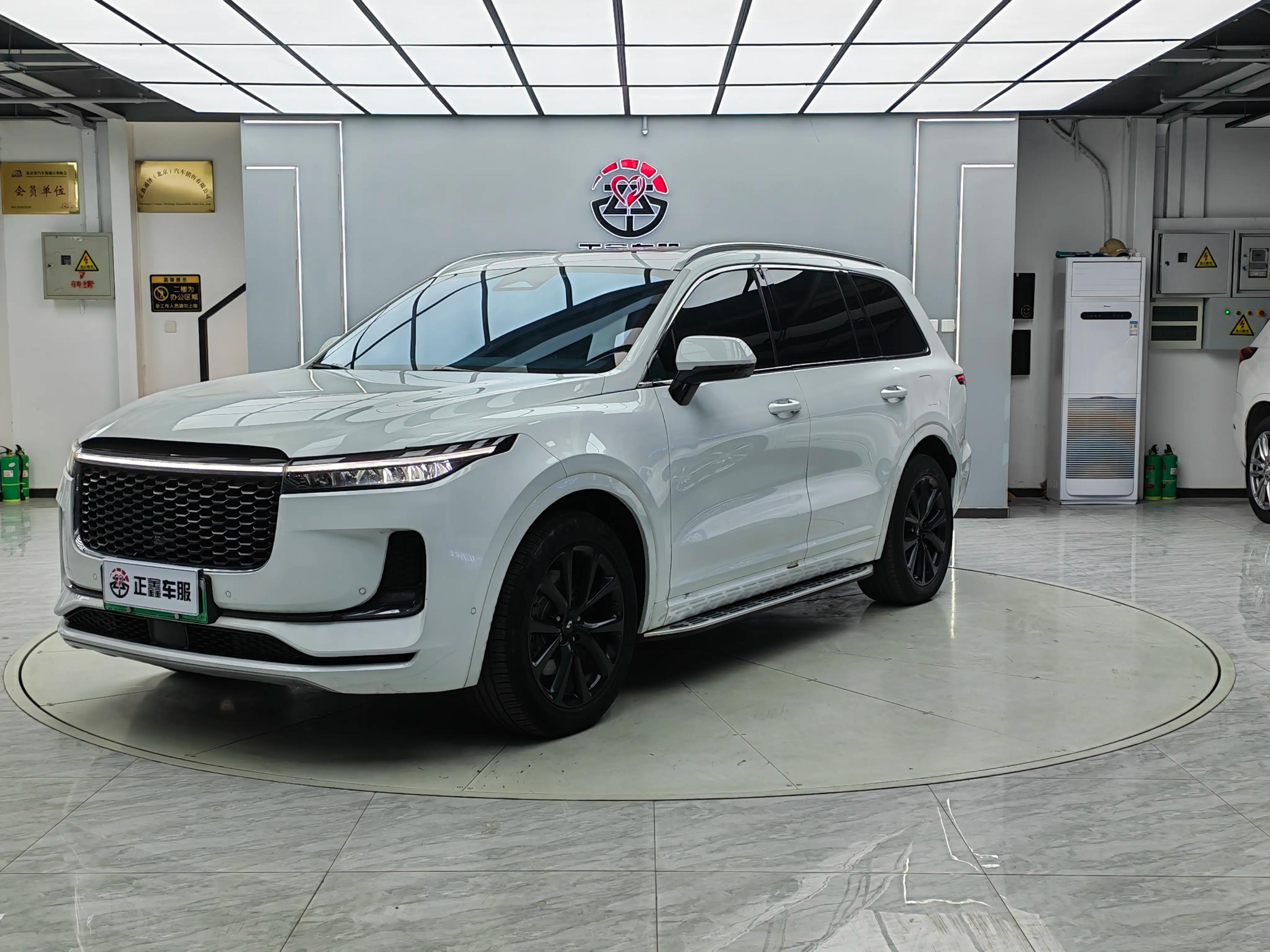 Lixiang ONE 2022 г. 182477 км.