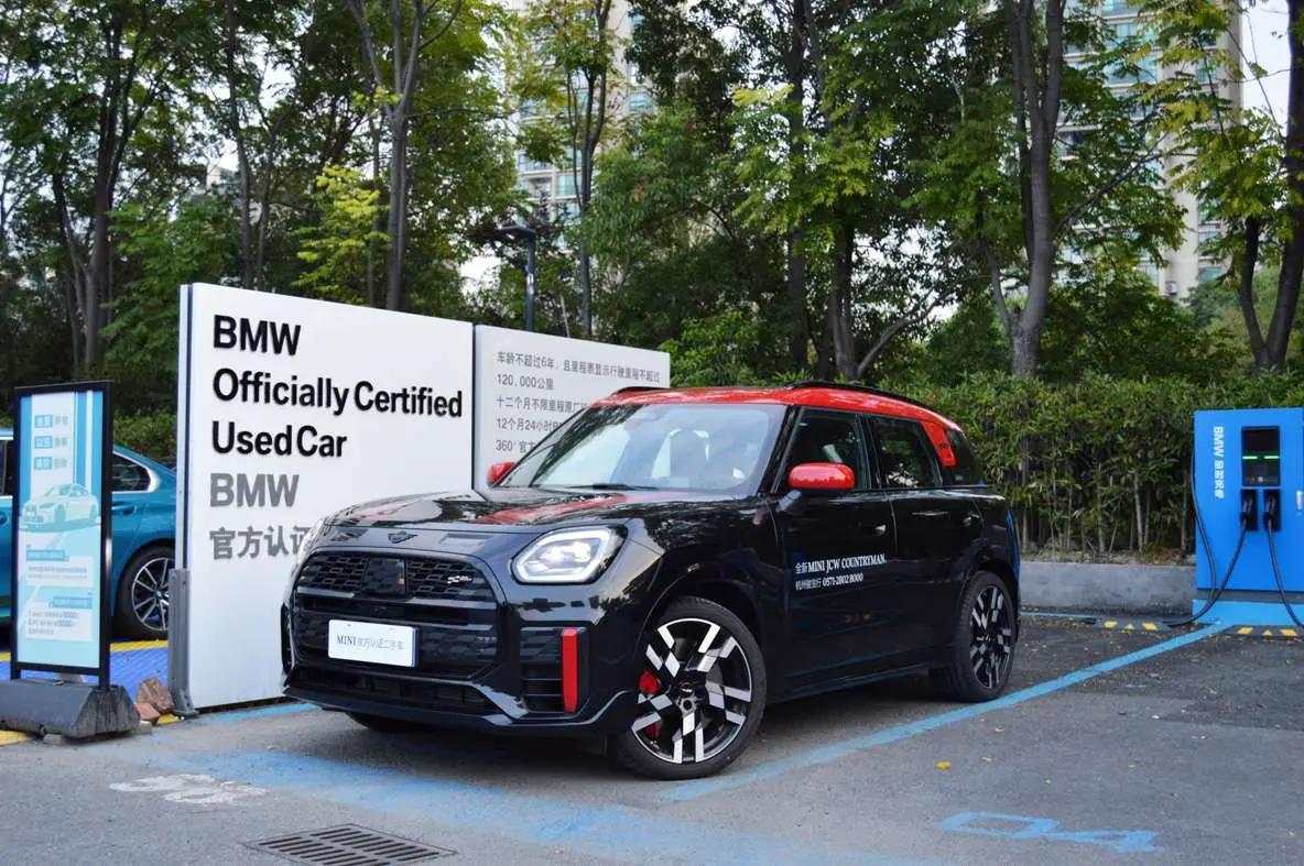 MINI JCW COUNTRYMAN 2024 г. 2574 км.