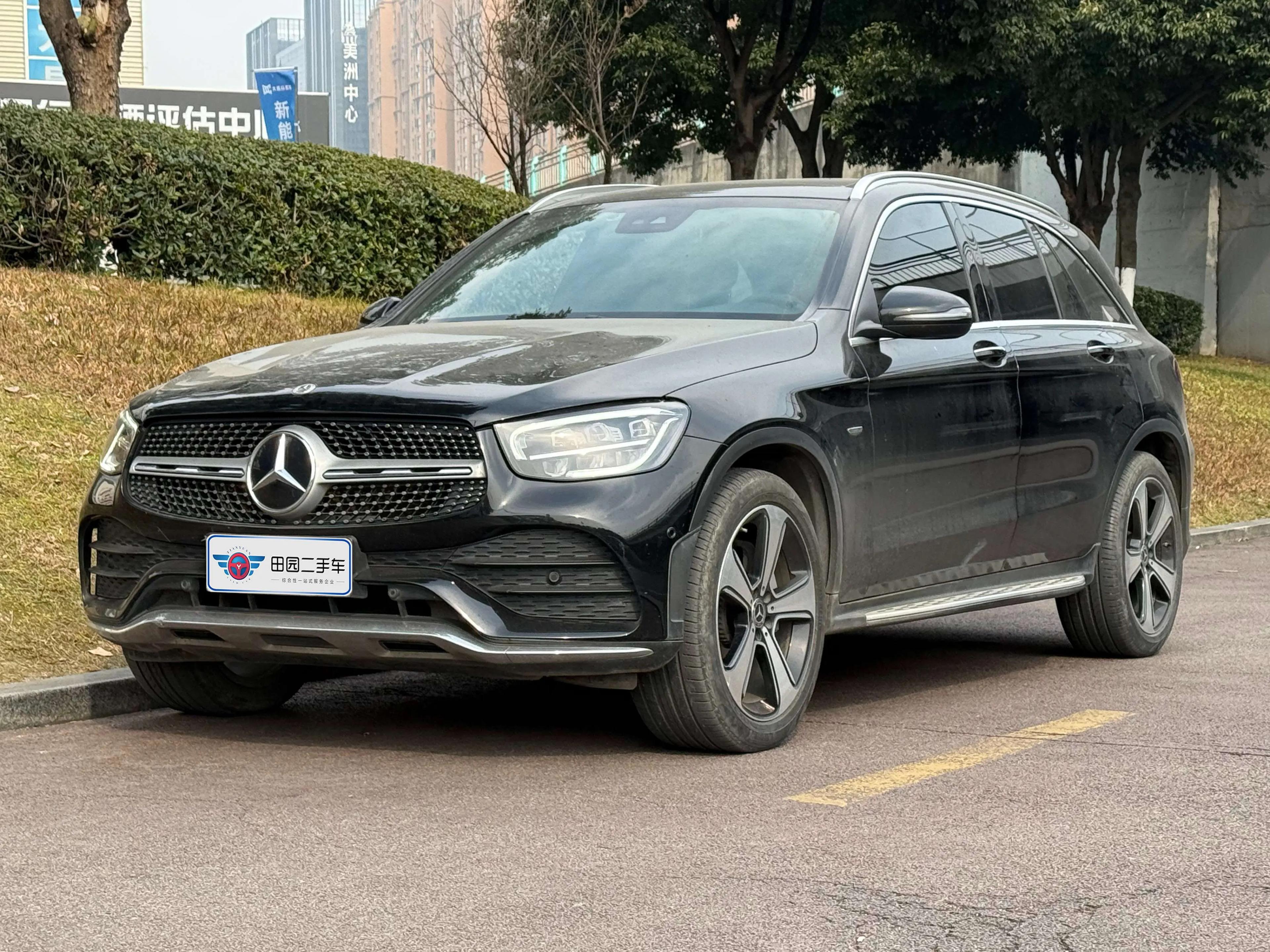 Mercedes-Benz GLC 2022 г. 57096 км.