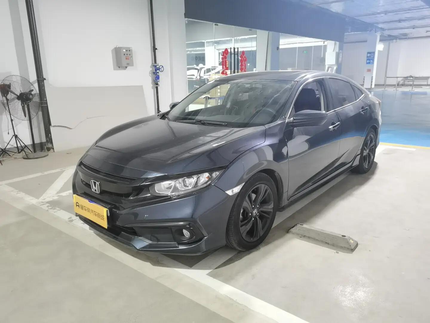 Honda Civic 2022 г. 34411 км.