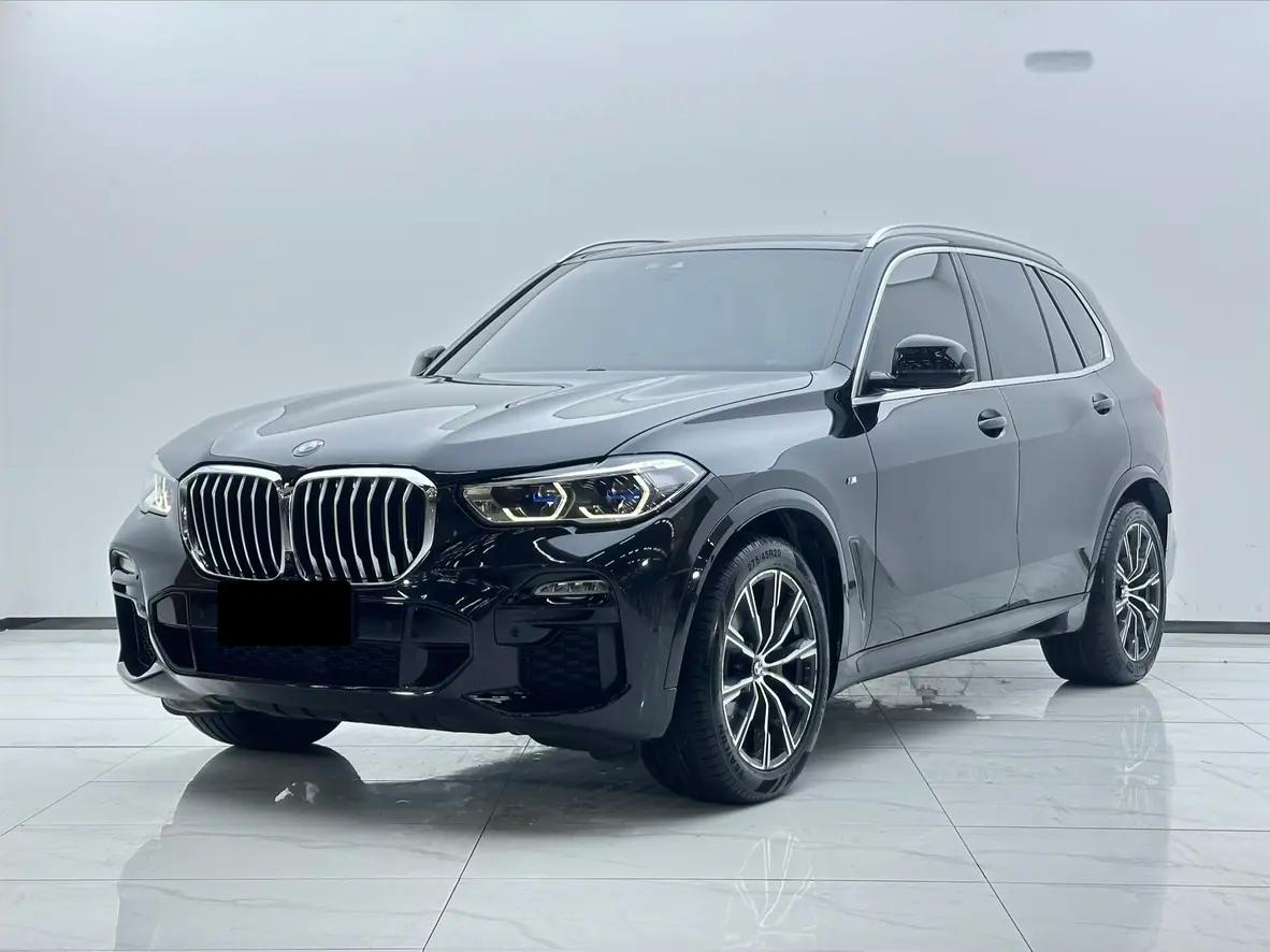 BMW X5 2021 г. 110039 км.