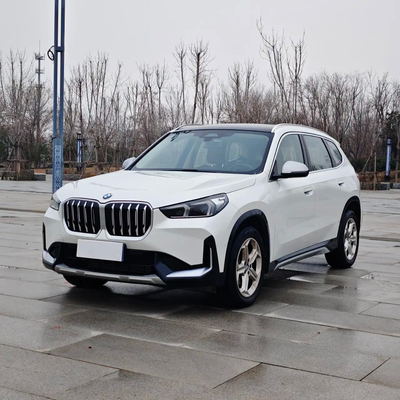 BMW X1 2023 г. 40017 км.