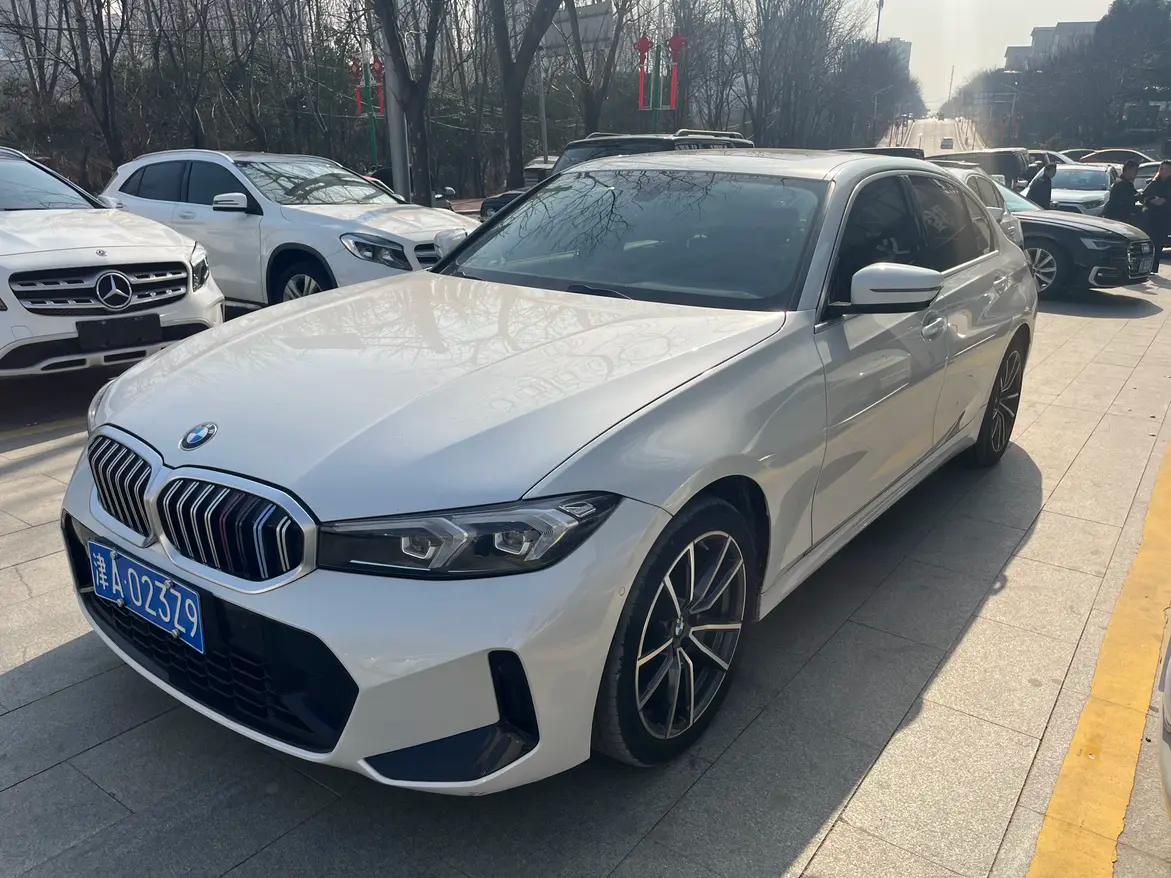 BMW 3 Series 2023 г. 77117 км.