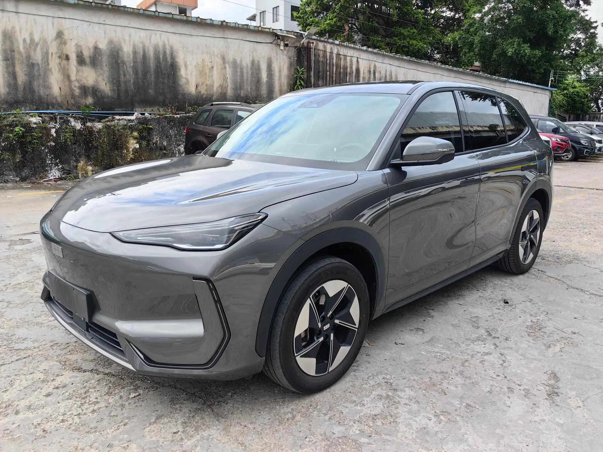 Geely Galaxy E5 2024 г. 56060 км.