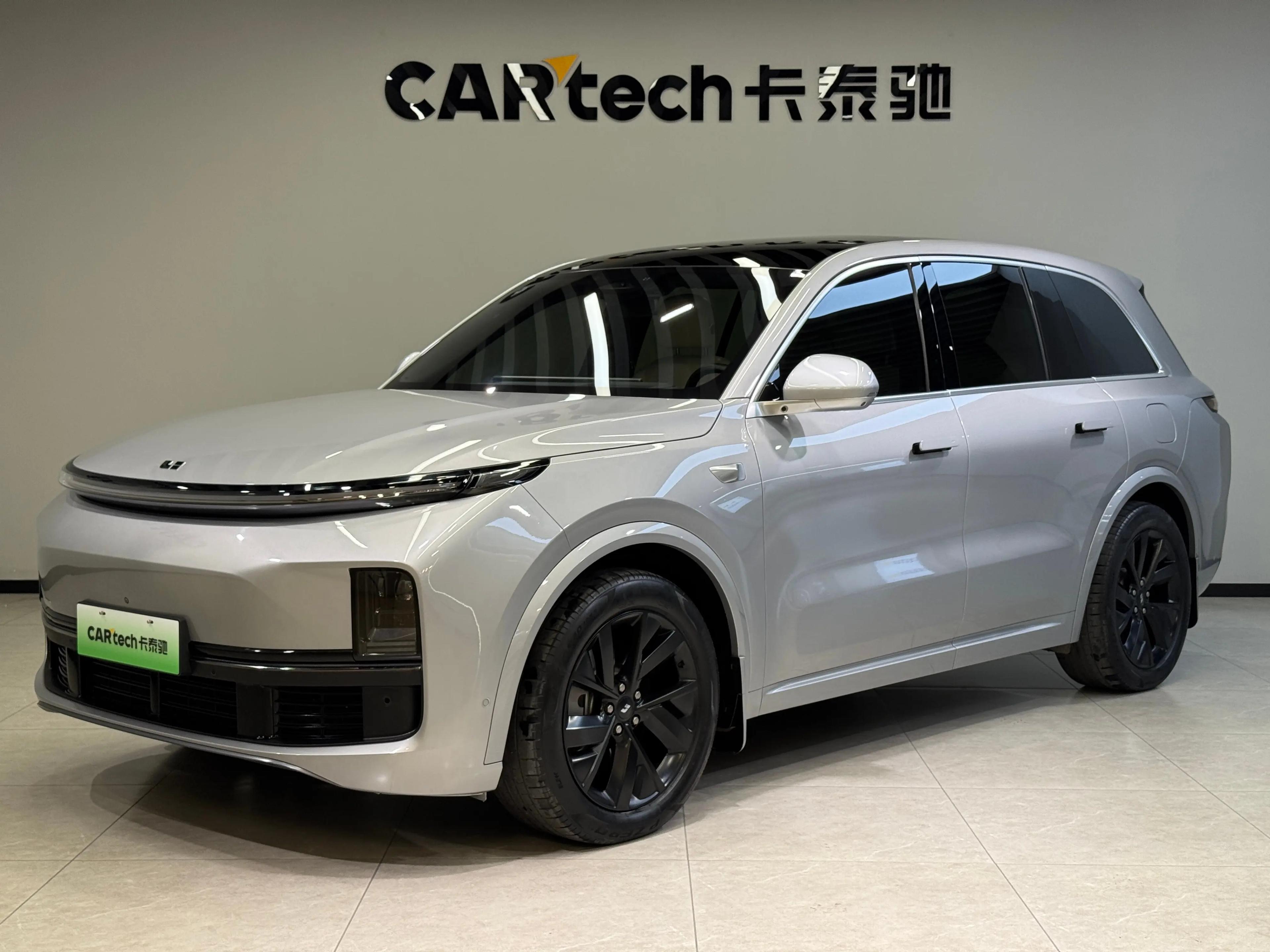 Lixiang L8 2023 г. 52437 км.