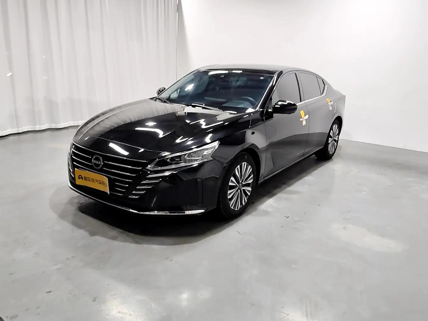 Nissan Altima 2023 г. 20537 км.