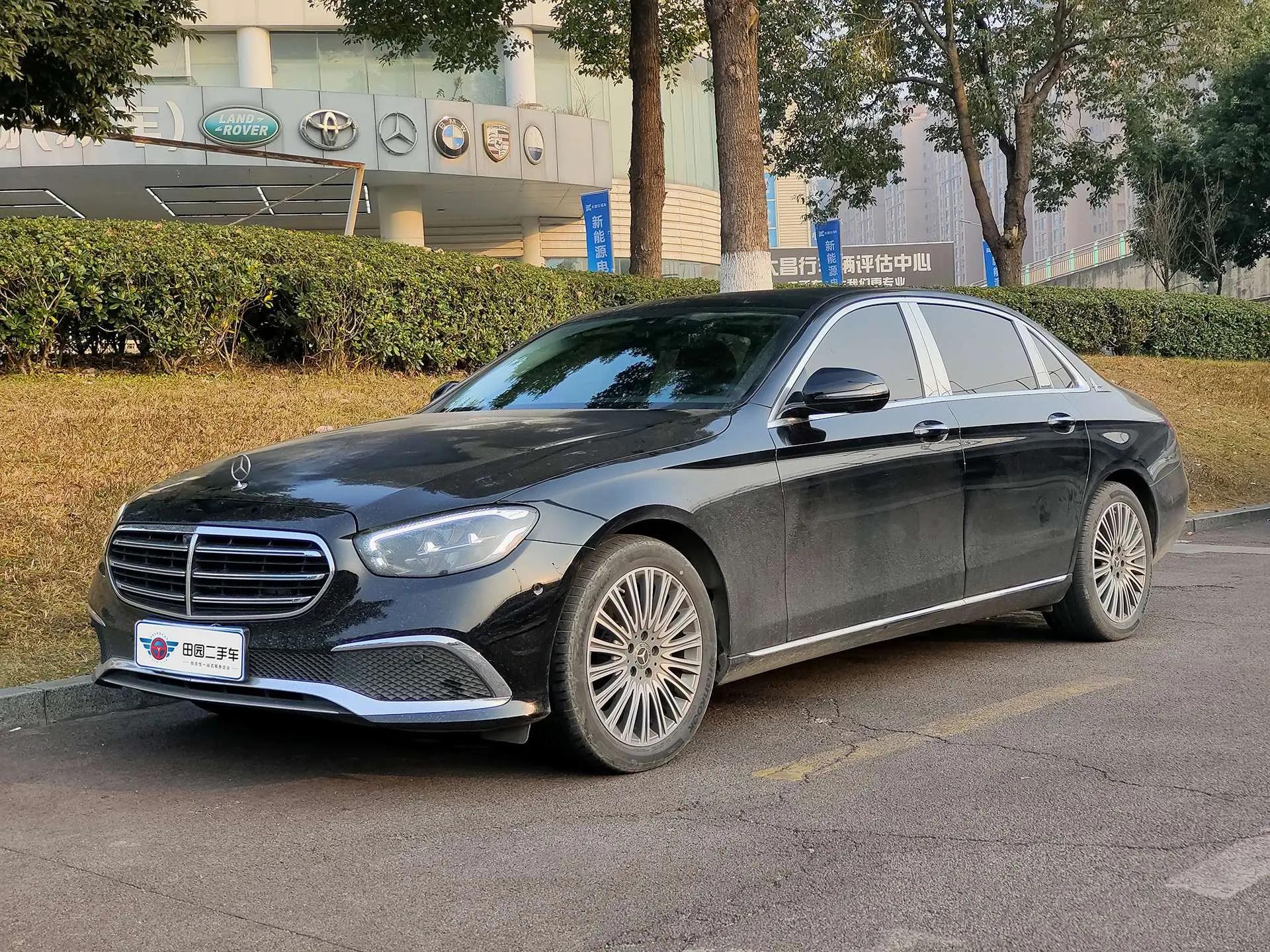 Mercedes-Benz E-Class 2023 г. 53004 км.