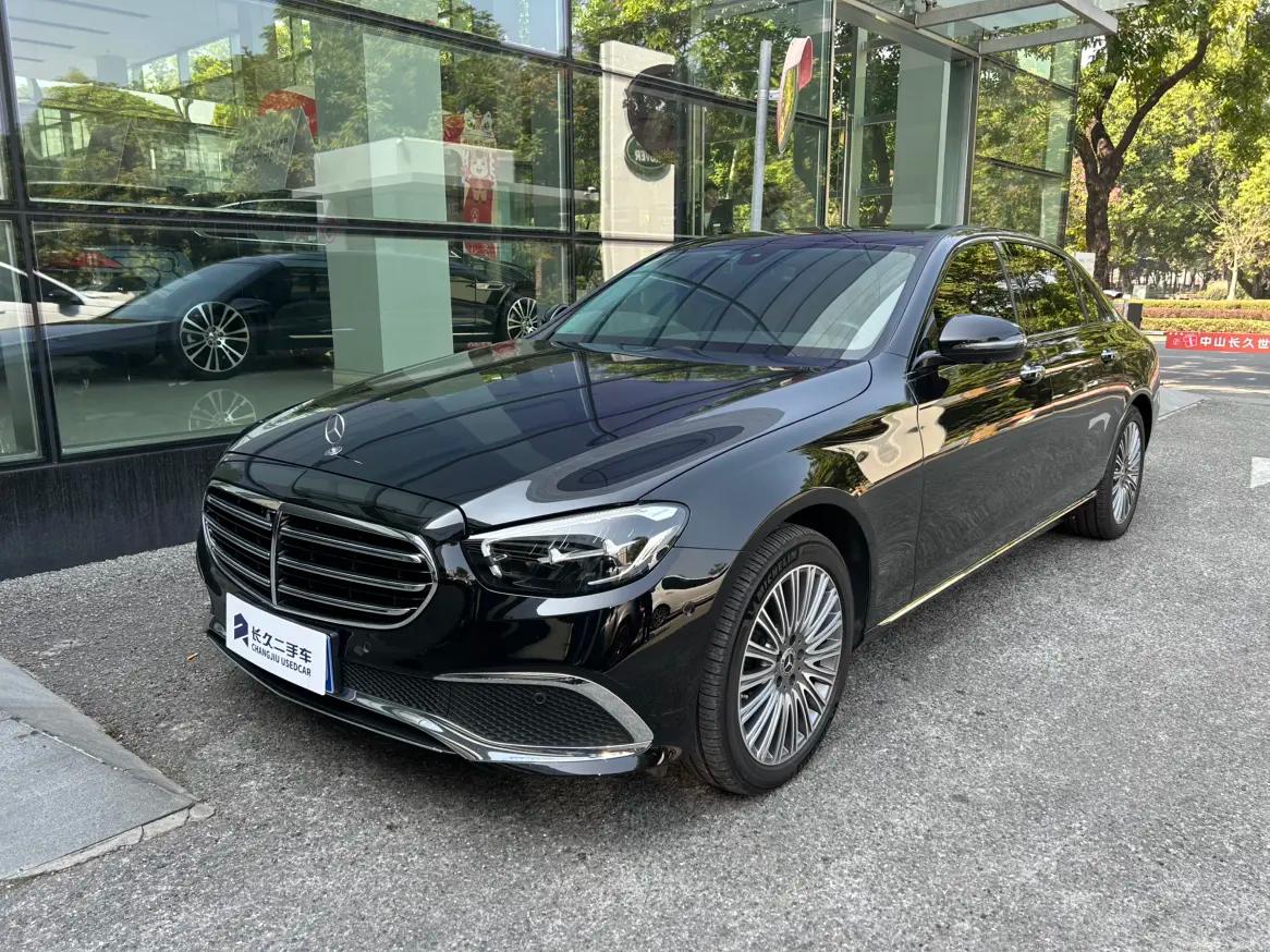 Mercedes-Benz E-Class 2022 г. 43130 км.