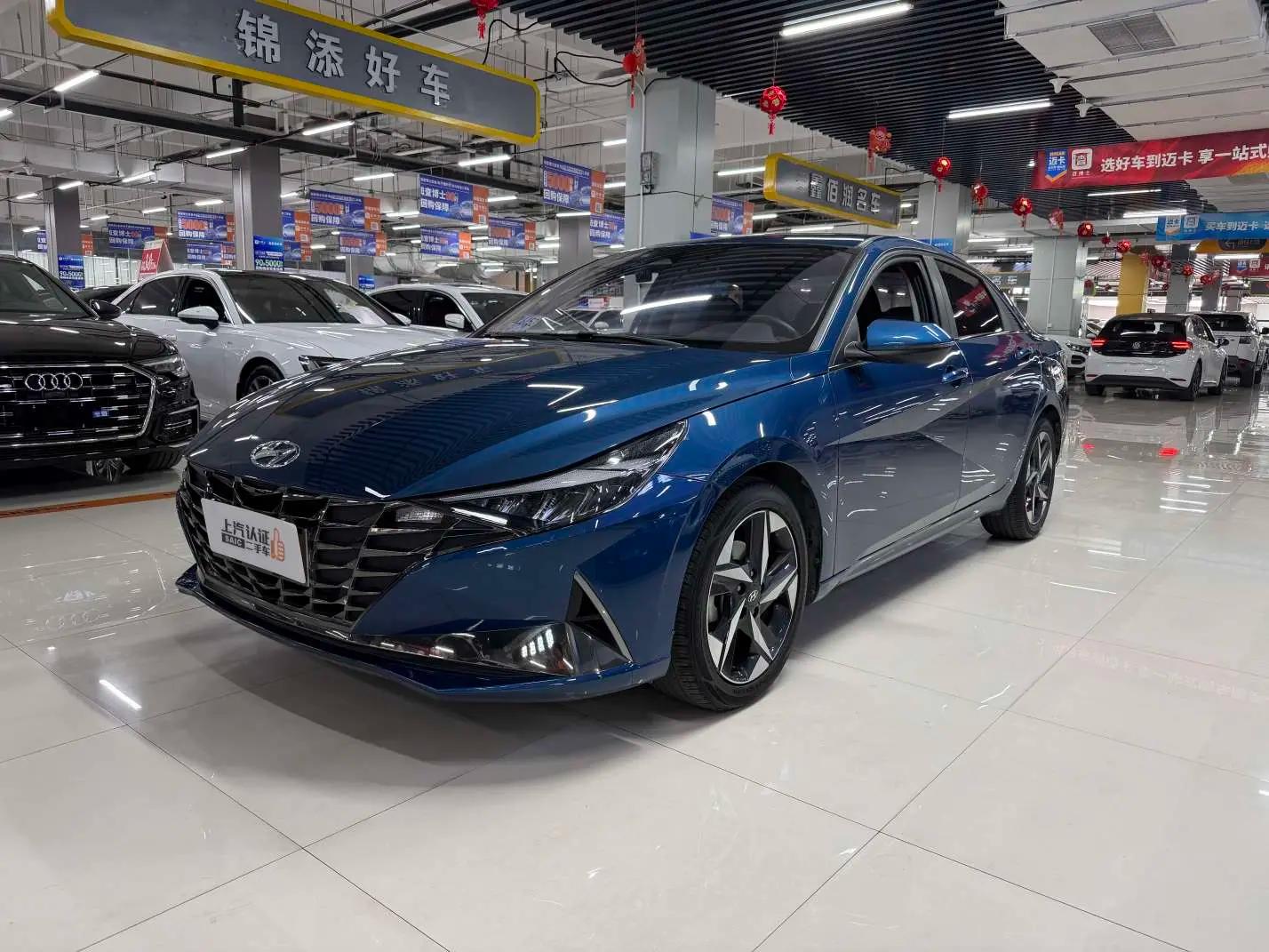 Hyundai Elantra 2022 г. 33013 км.