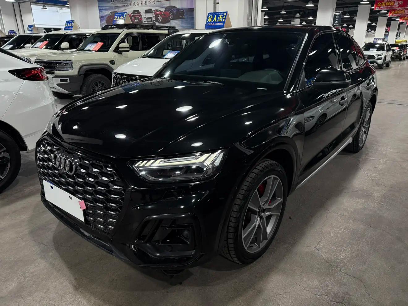 Audi Q5L Sportback 2022 г. 100001 км.