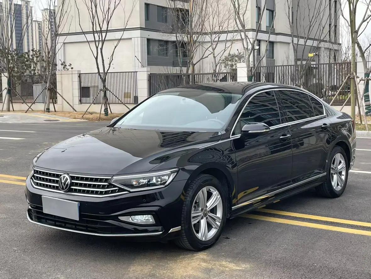 Volkswagen Magotan 2025 г. 27037 км.
