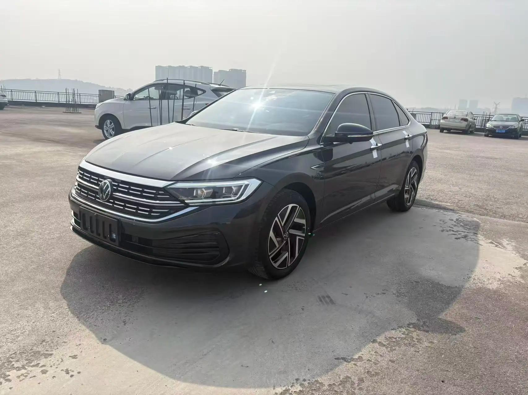 Volkswagen Sagitar 2023 г. 35039 км.