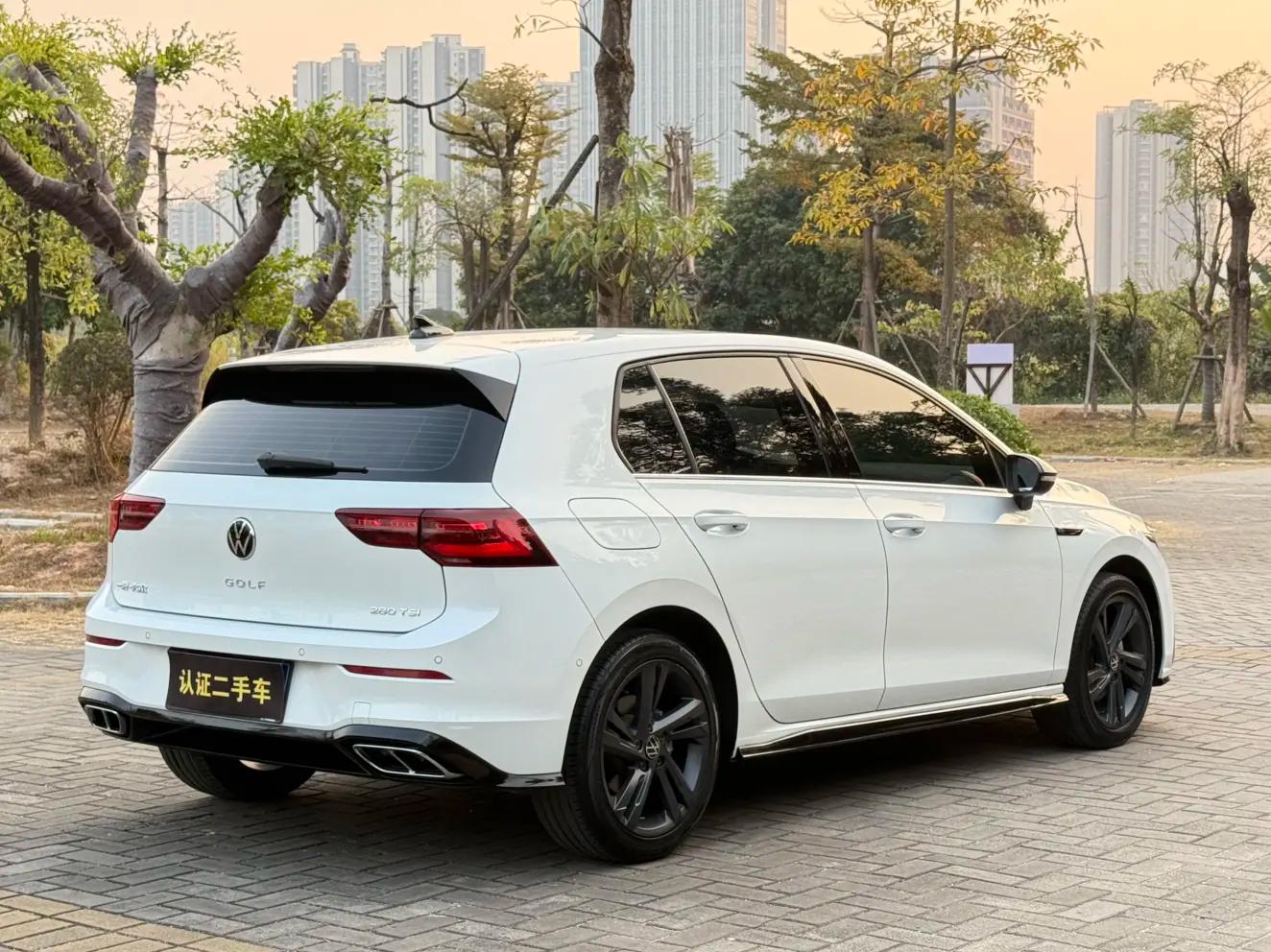Volkswagen Golf 1.4 TSI DSG (125 л.с.) 2022 г. 60001 км