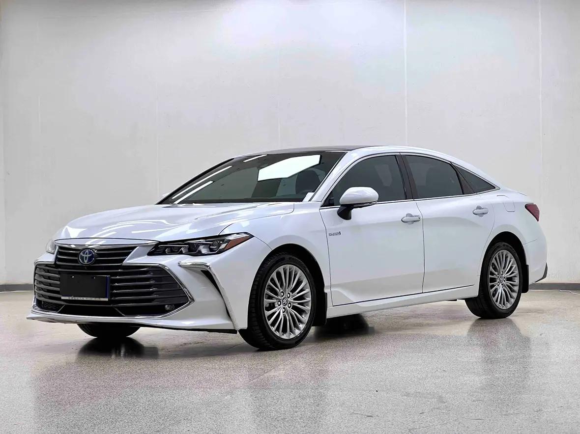 Toyota Avalon 2022 г. 68132 км.