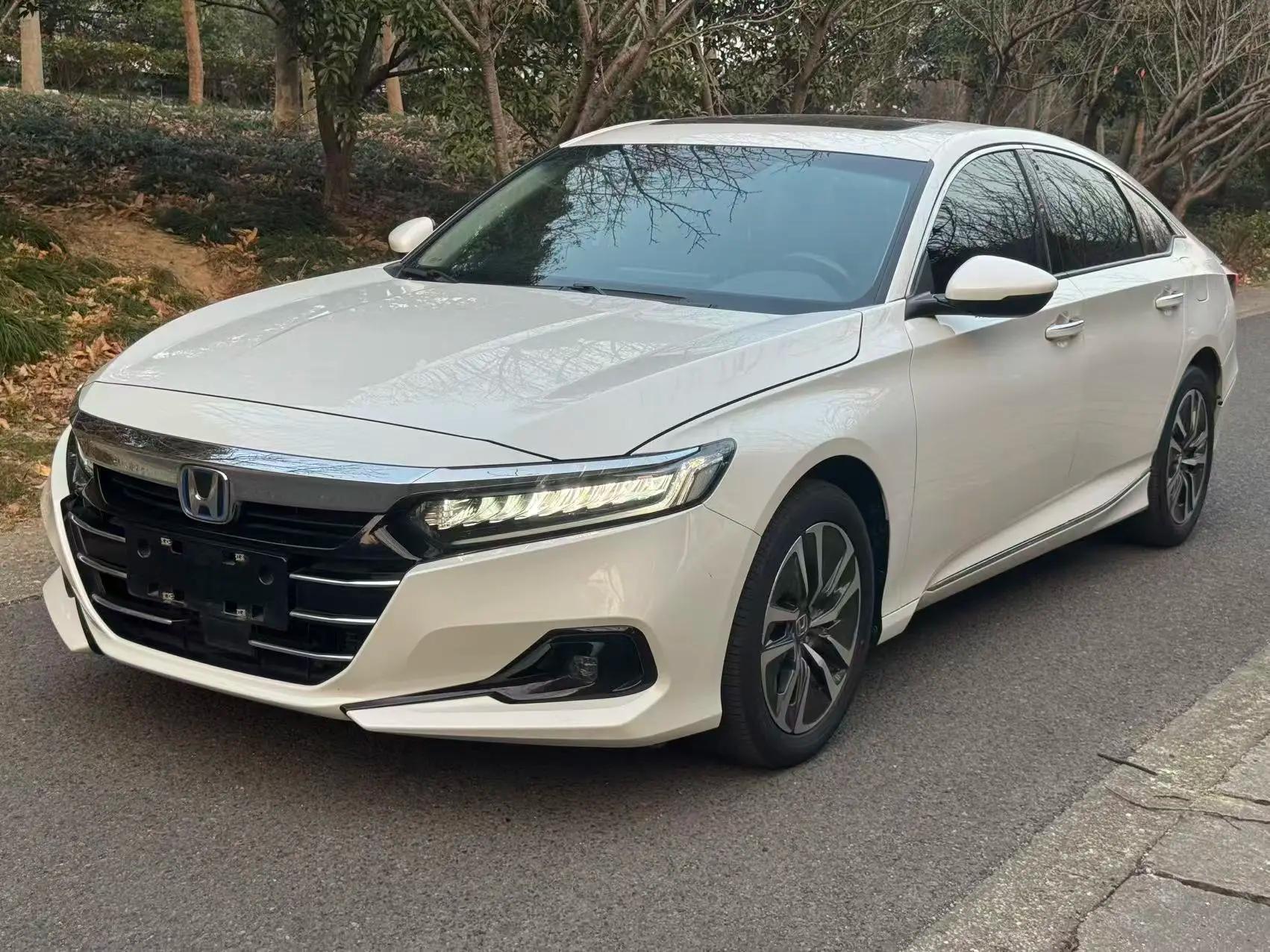 Honda Accord 2023 г. 41084 км.