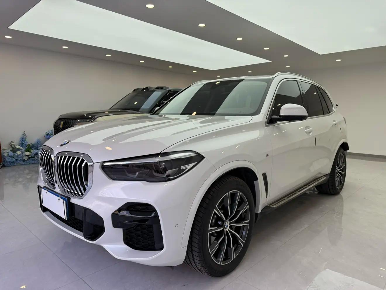 BMW X5 2021 г. 154019 км.