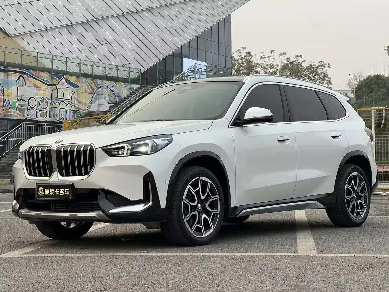 BMW X1 2024 г. 25612 км.
