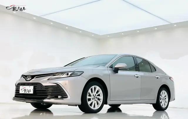 Toyota Camry 2022 г. 41000 км.