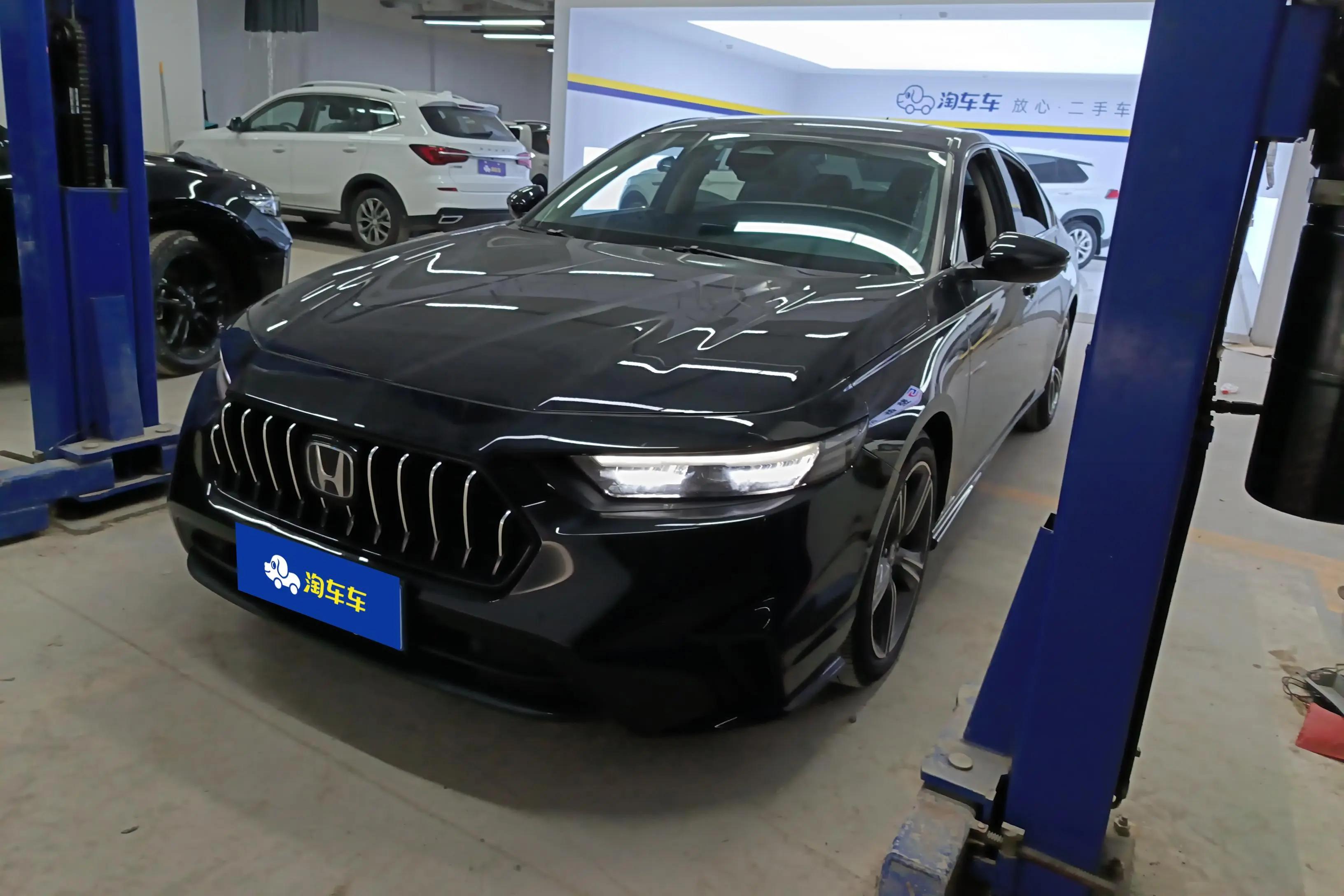 Honda Inspire 2024 г. 19897 км.