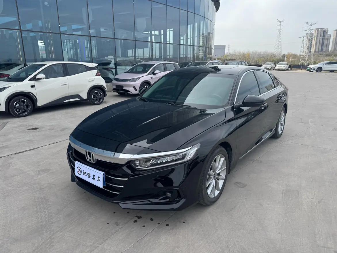 Honda Accord 2022 г. 62000 км.