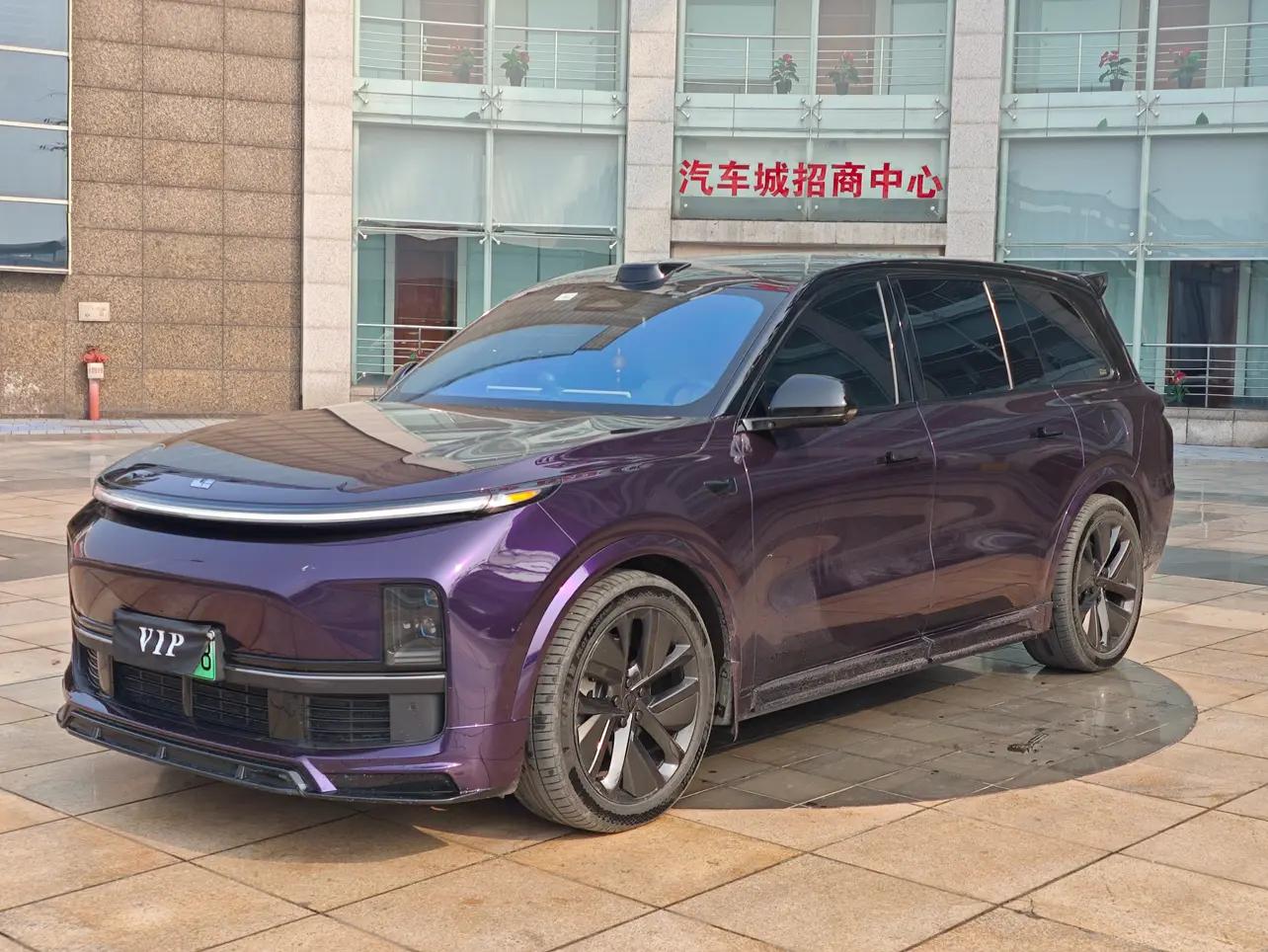 Lixiang L9 2024 г. 56010 км.
