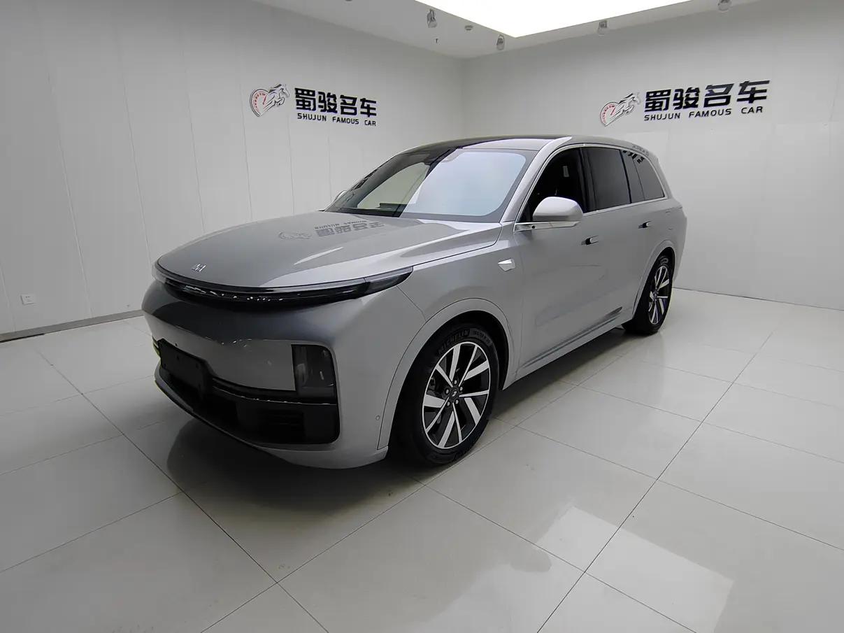 Lixiang L8 2023 г. 37728 км.