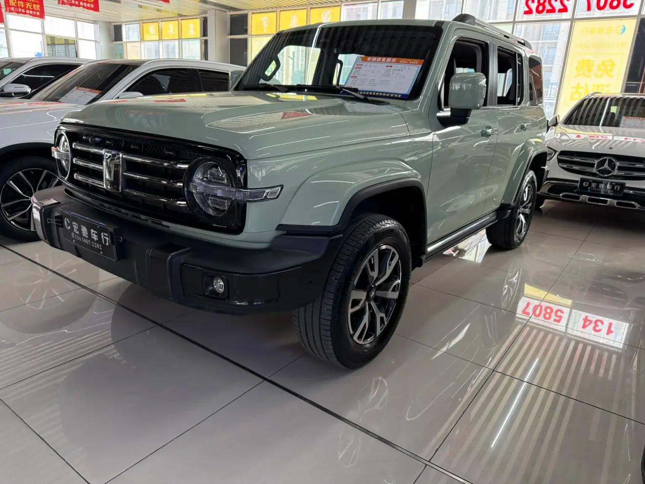 Tank 300 2022 г. 48104 км.