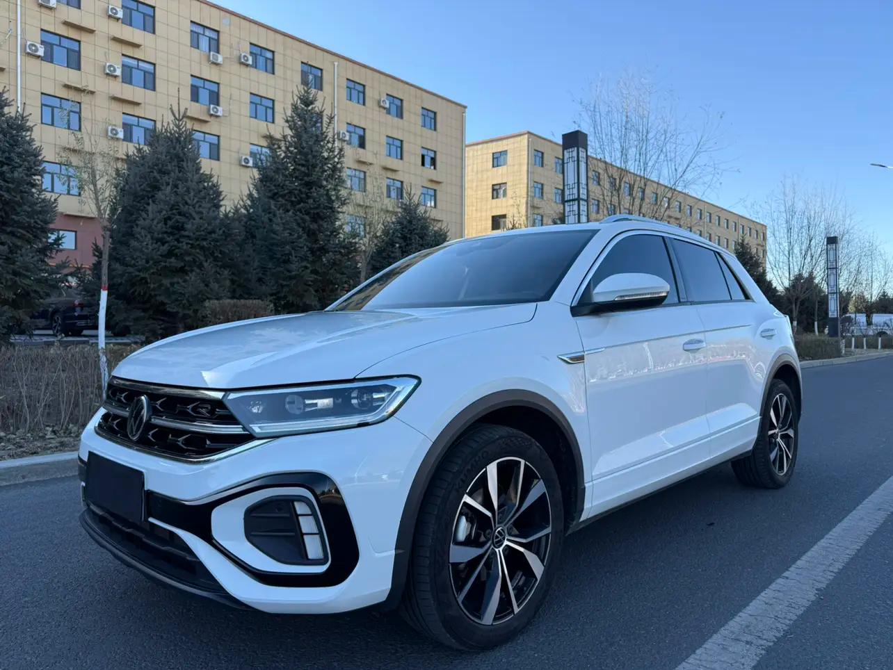 Volkswagen T-Roc 2023 г. 34109 км.