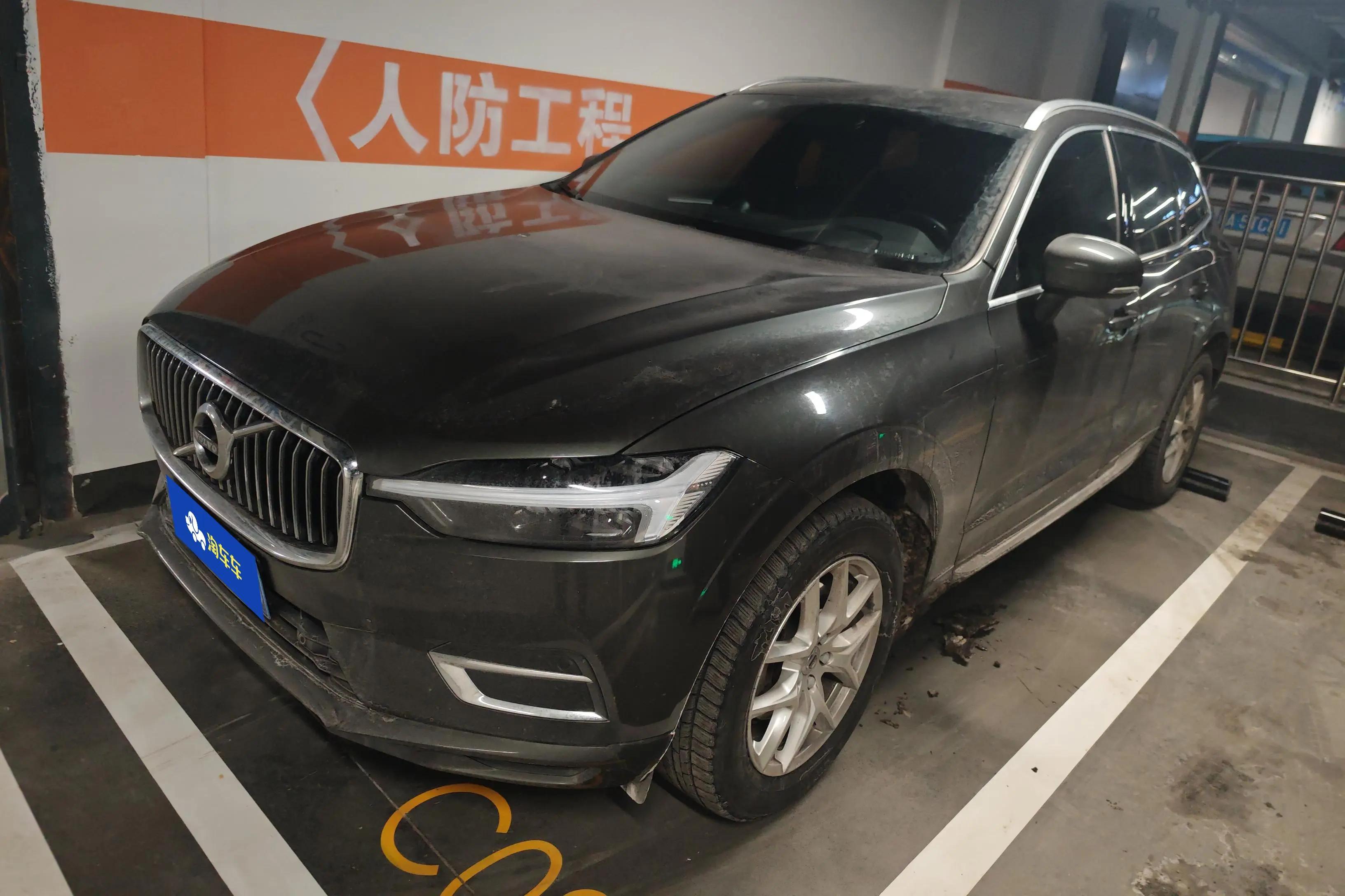 Volvo XC60 2021 г. 95500 км.