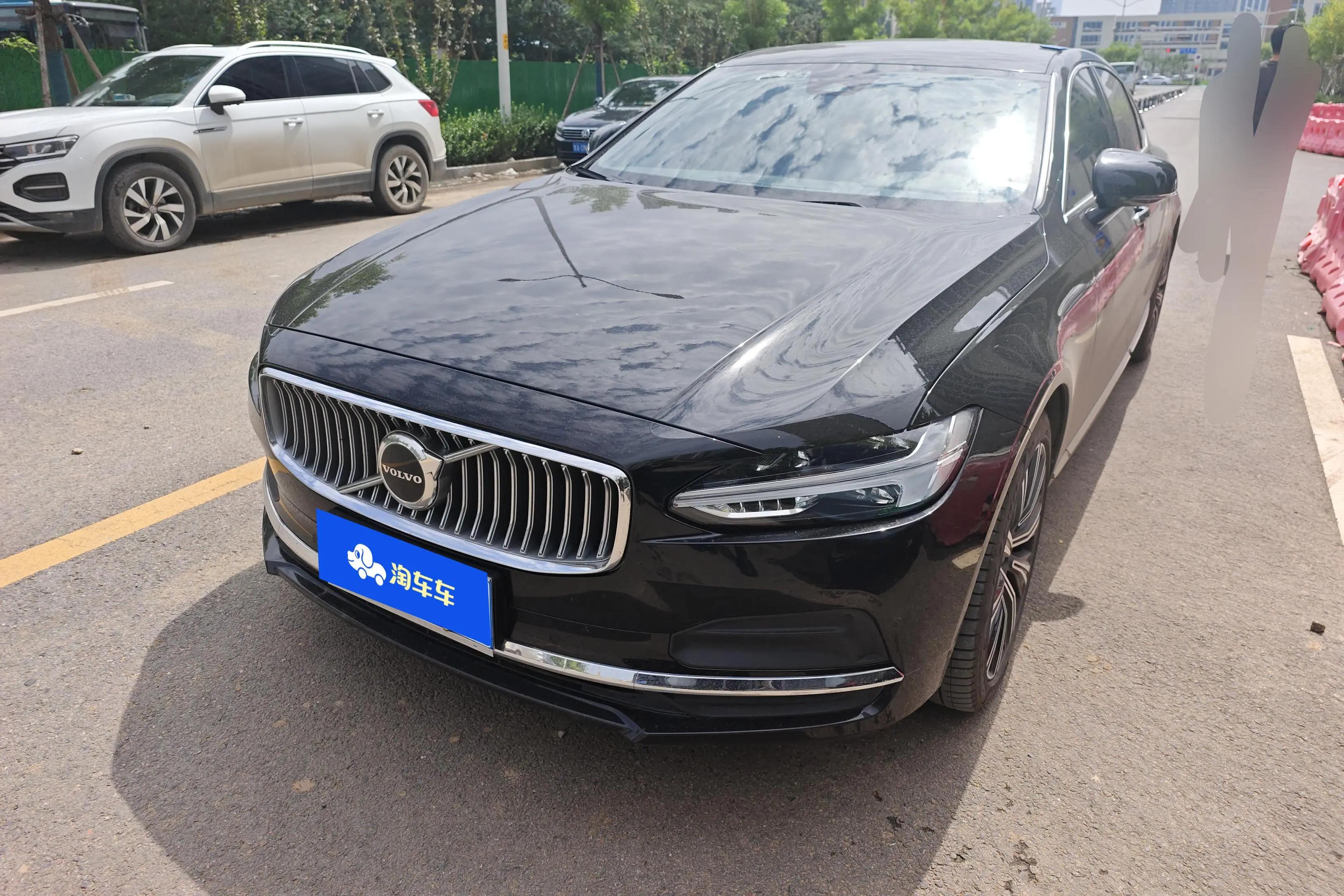 Volvo S90 2021 г. 52613 км.