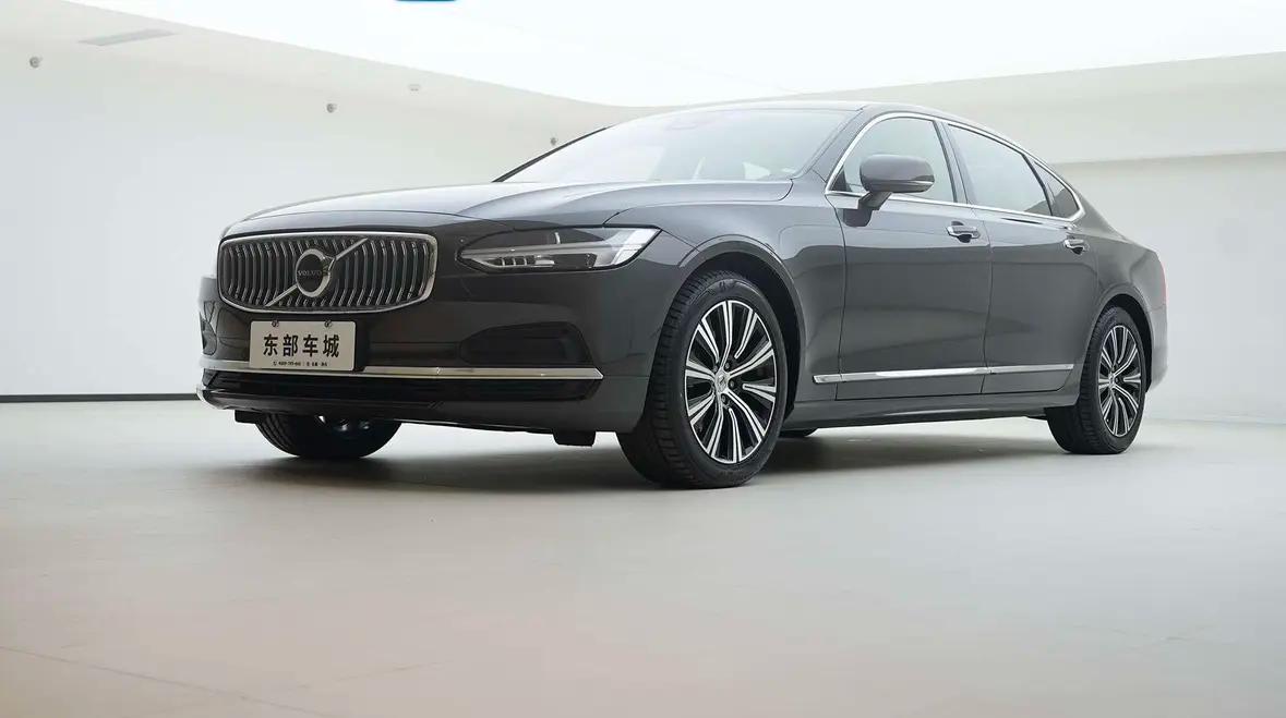Volvo S90 2021 г. 108111 км.