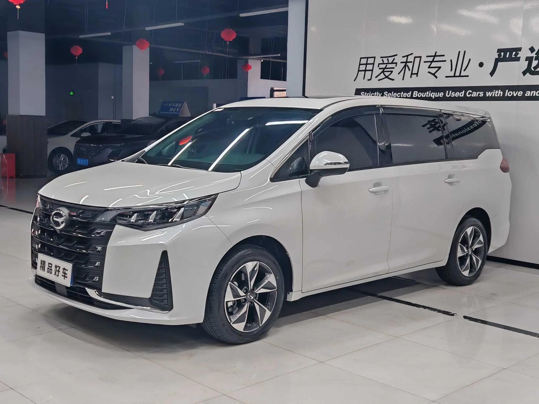 GAC Trumpchi M6 2023 г. 25000 км.