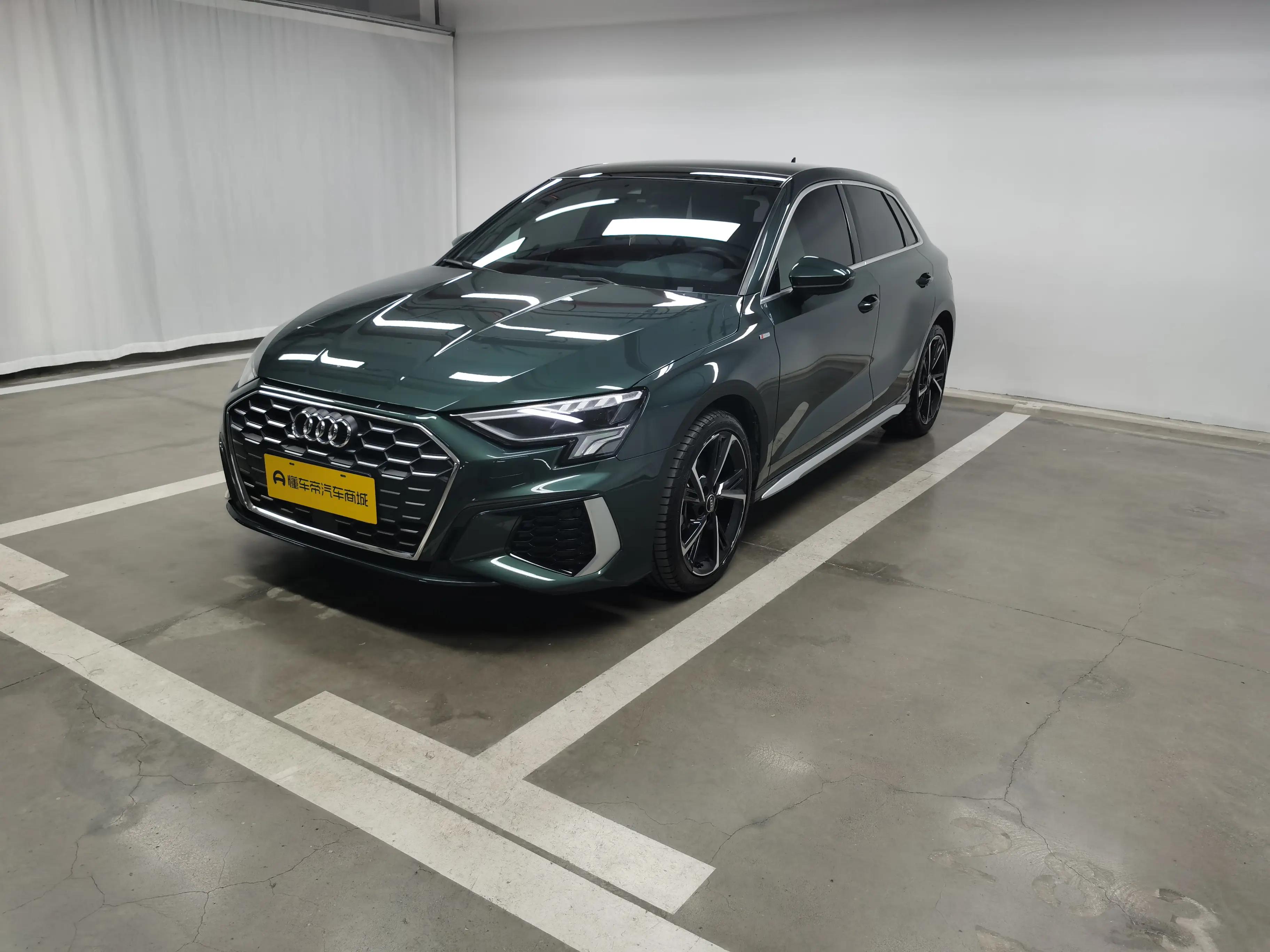 Audi A3 2024 г. 16981 км.