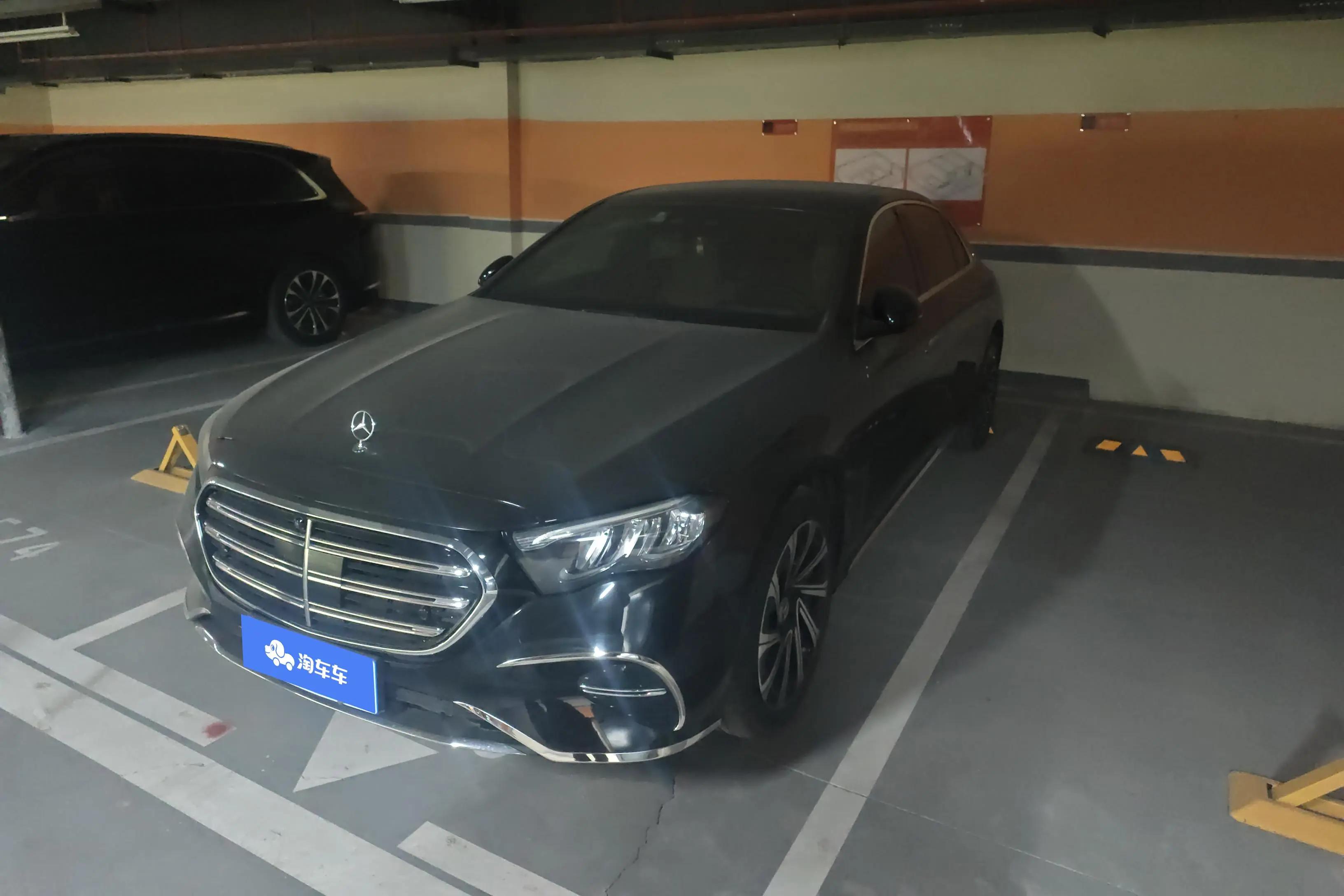 Mercedes-Benz E-Class 2024 г. 23036 км.
