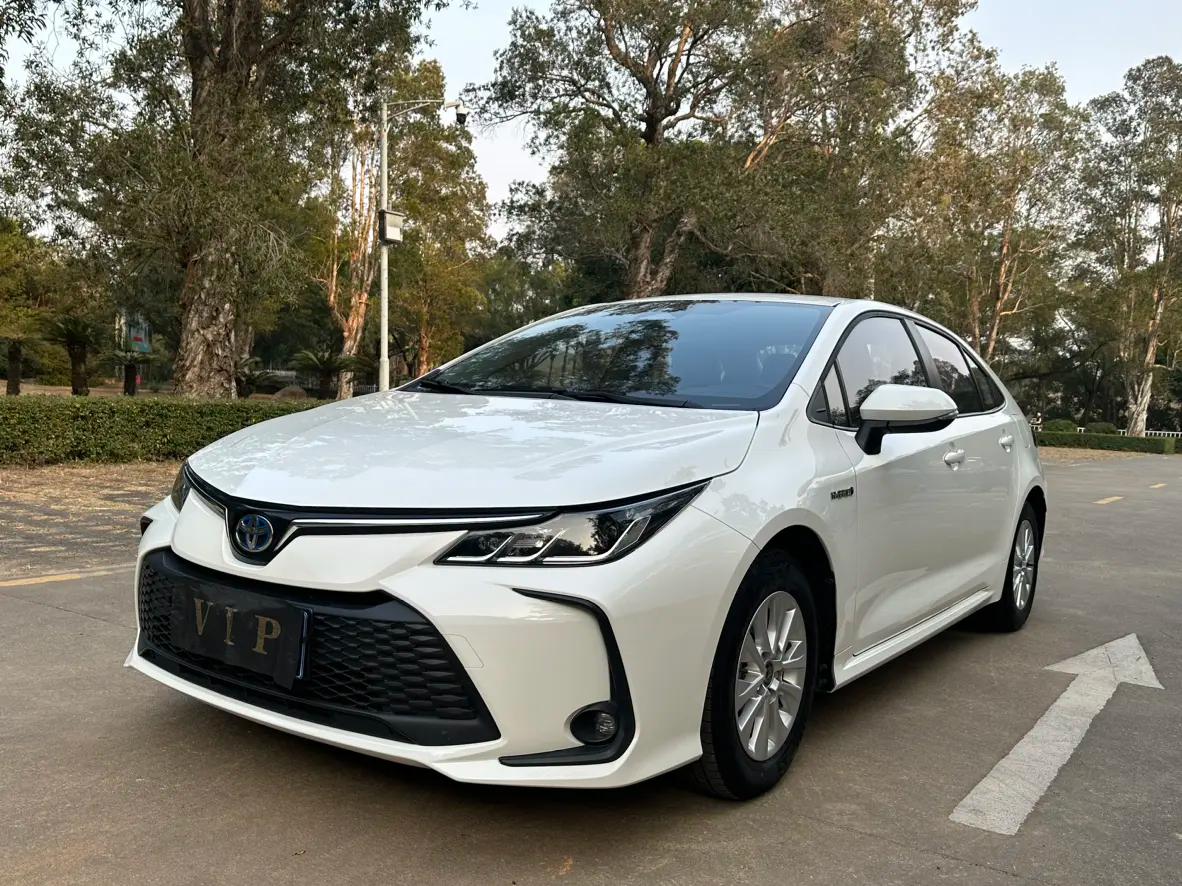 Toyota Corolla 2024 г. 17000 км.