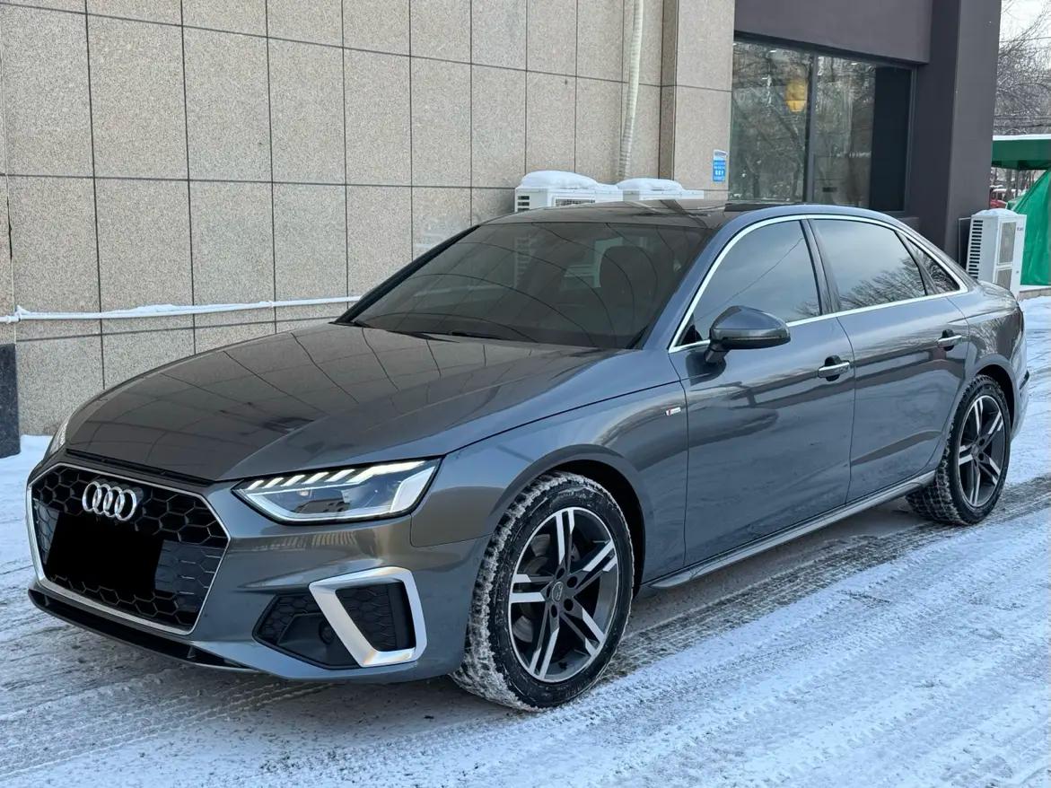 Audi A4L 2021 г. 76078 км.