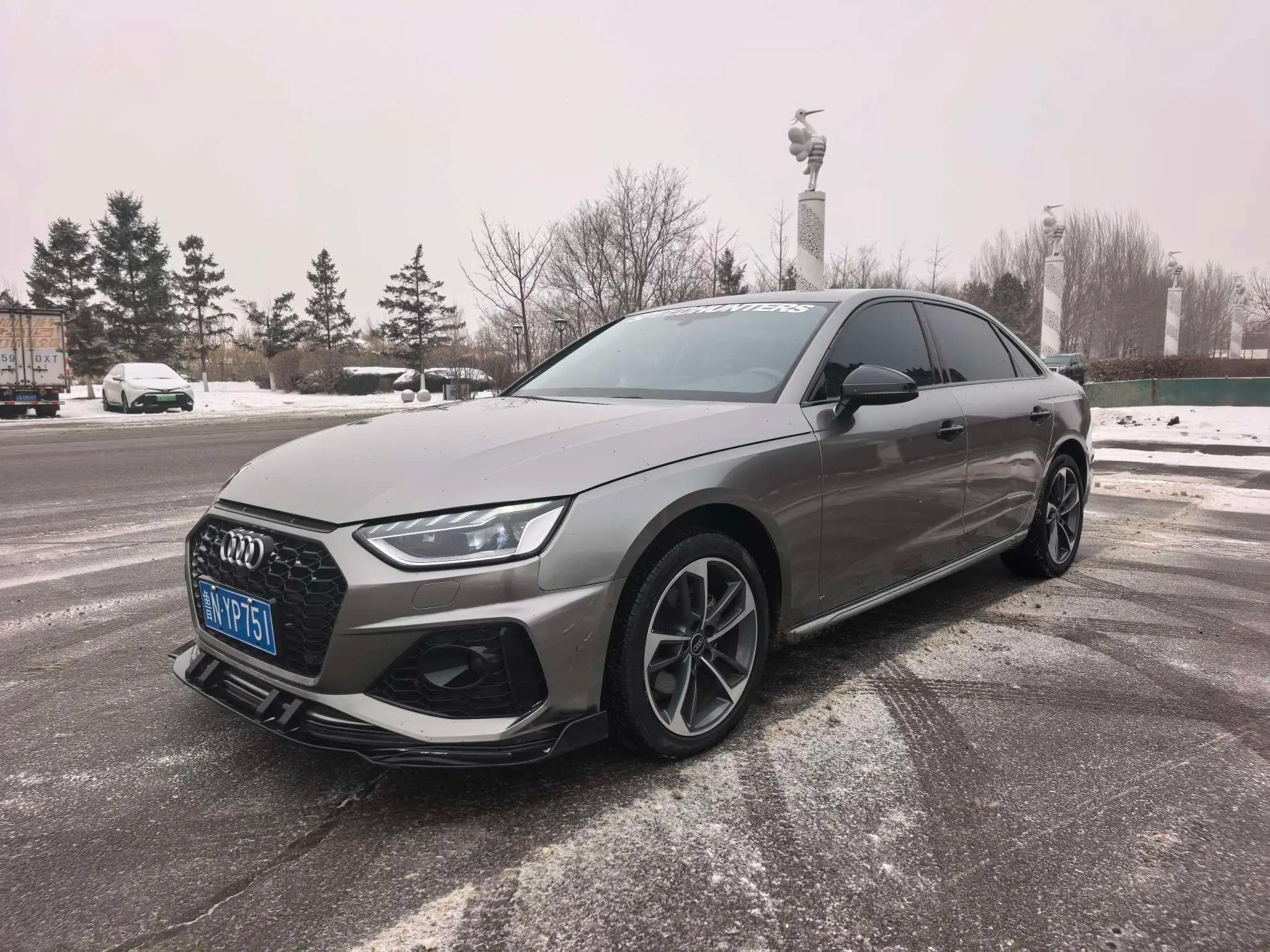Audi A4L 2024 г. 24087 км.