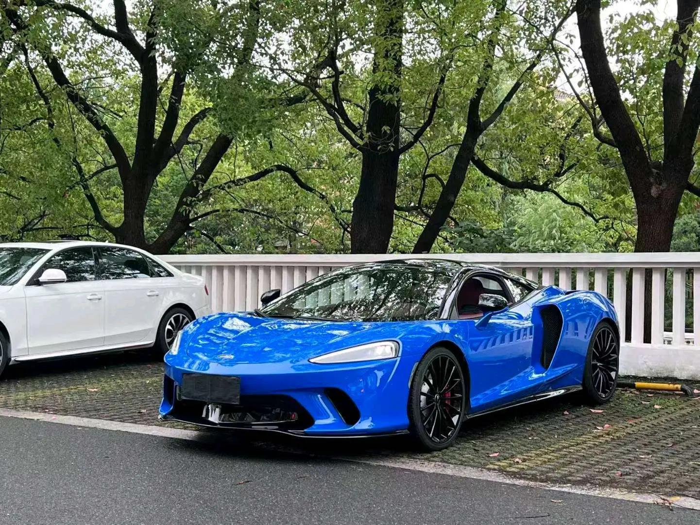 McLaren GT 2021 г. 30112 км.