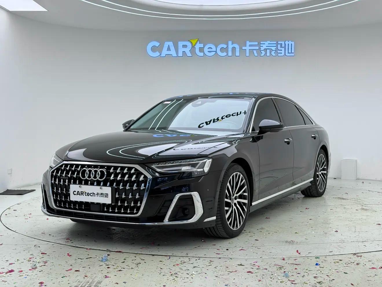 Audi A8 2024 г. 42024 км.