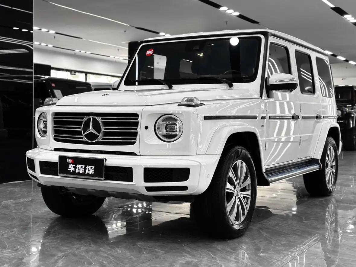 Mercedes-Benz Mercedes Benz G Class 2024 г. 43011 км.