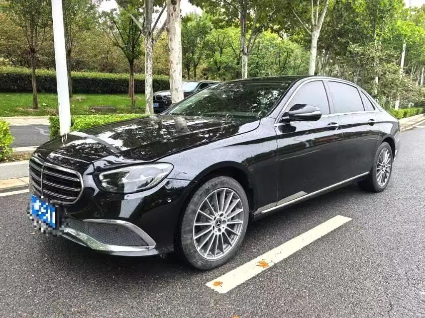 Mercedes-Benz E-Class 2023 г. 50042 км.