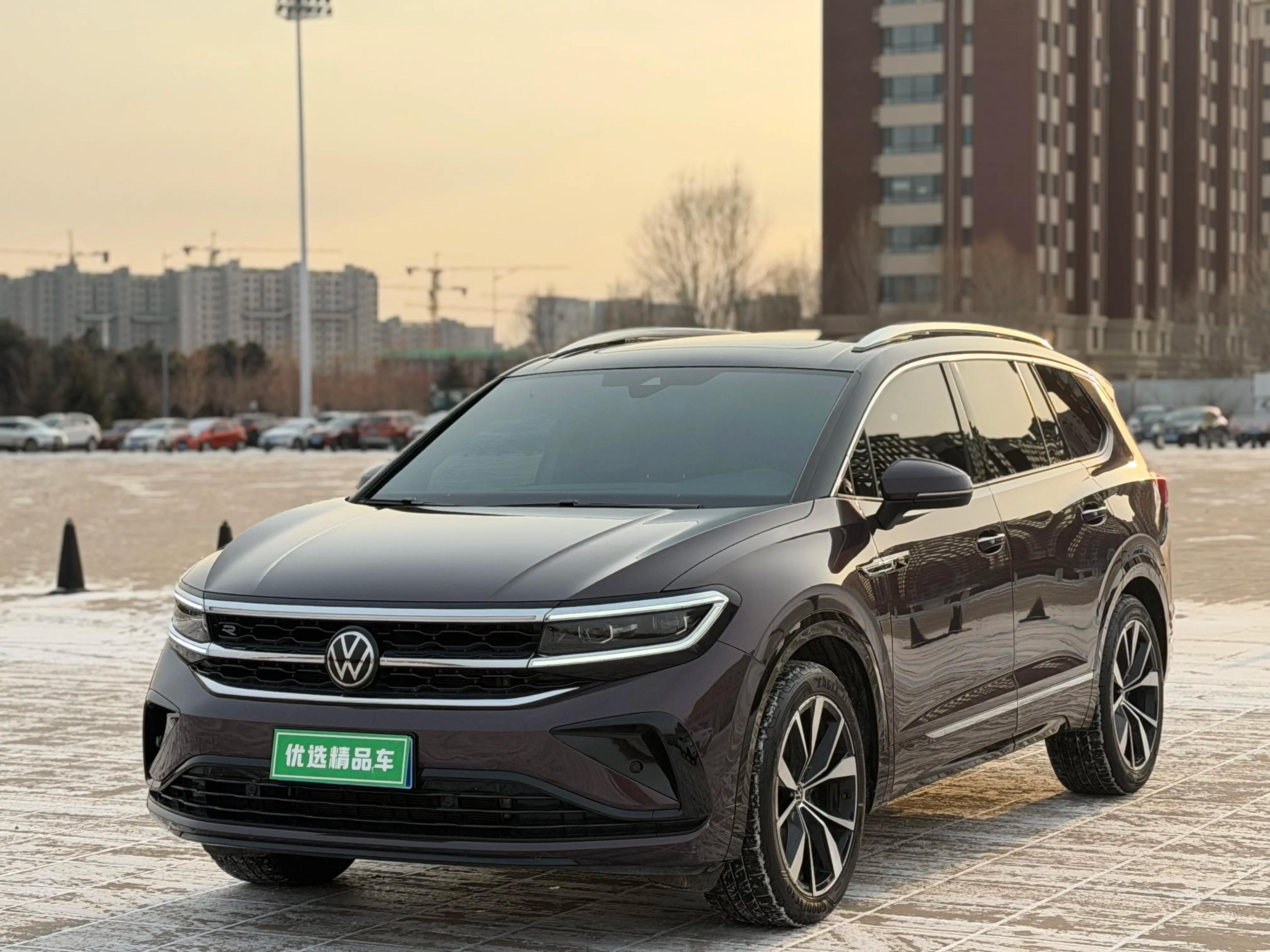 Volkswagen Talagon 2021 г. 30000 км.