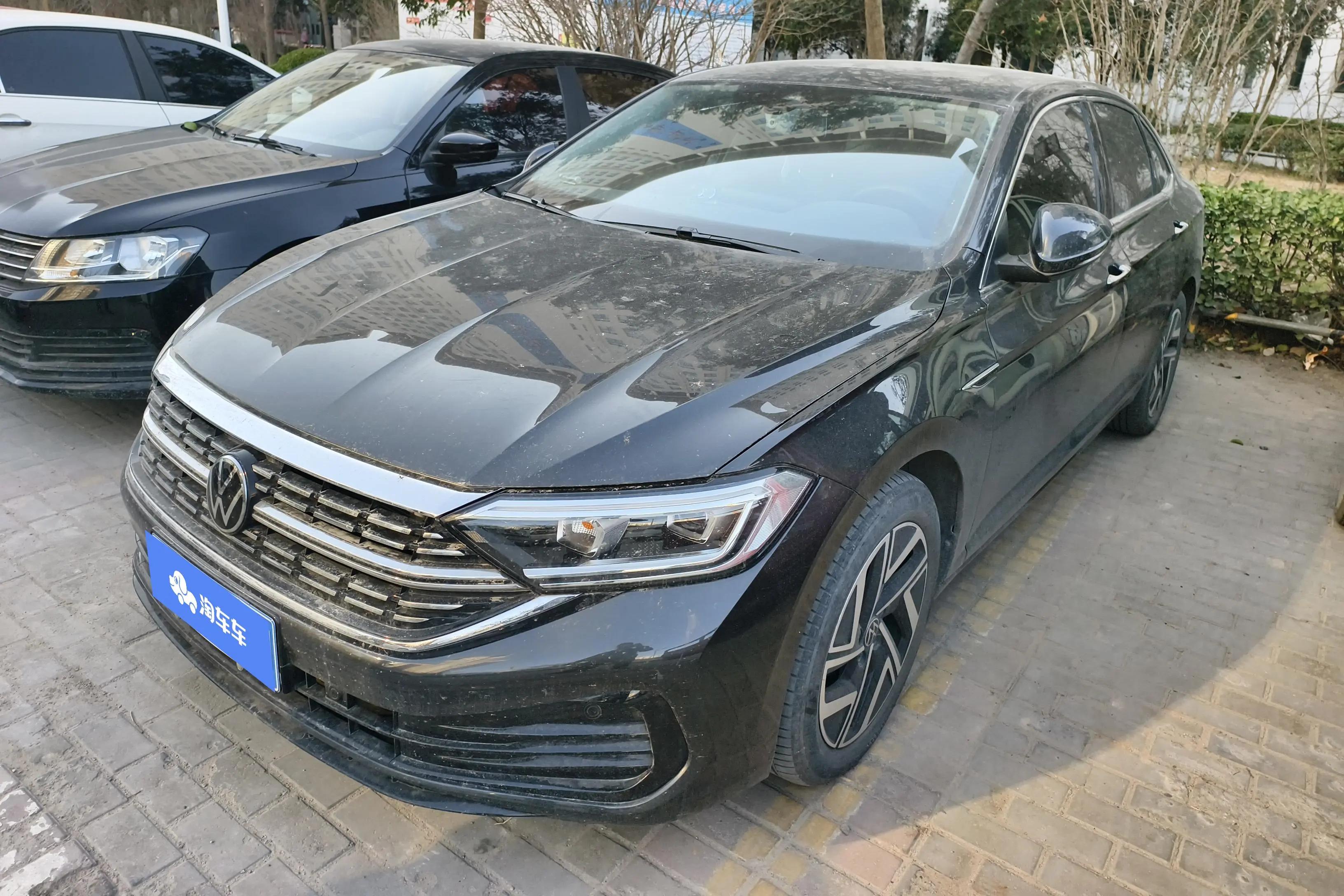 Volkswagen Sagitar 2023 г. 27426 км.