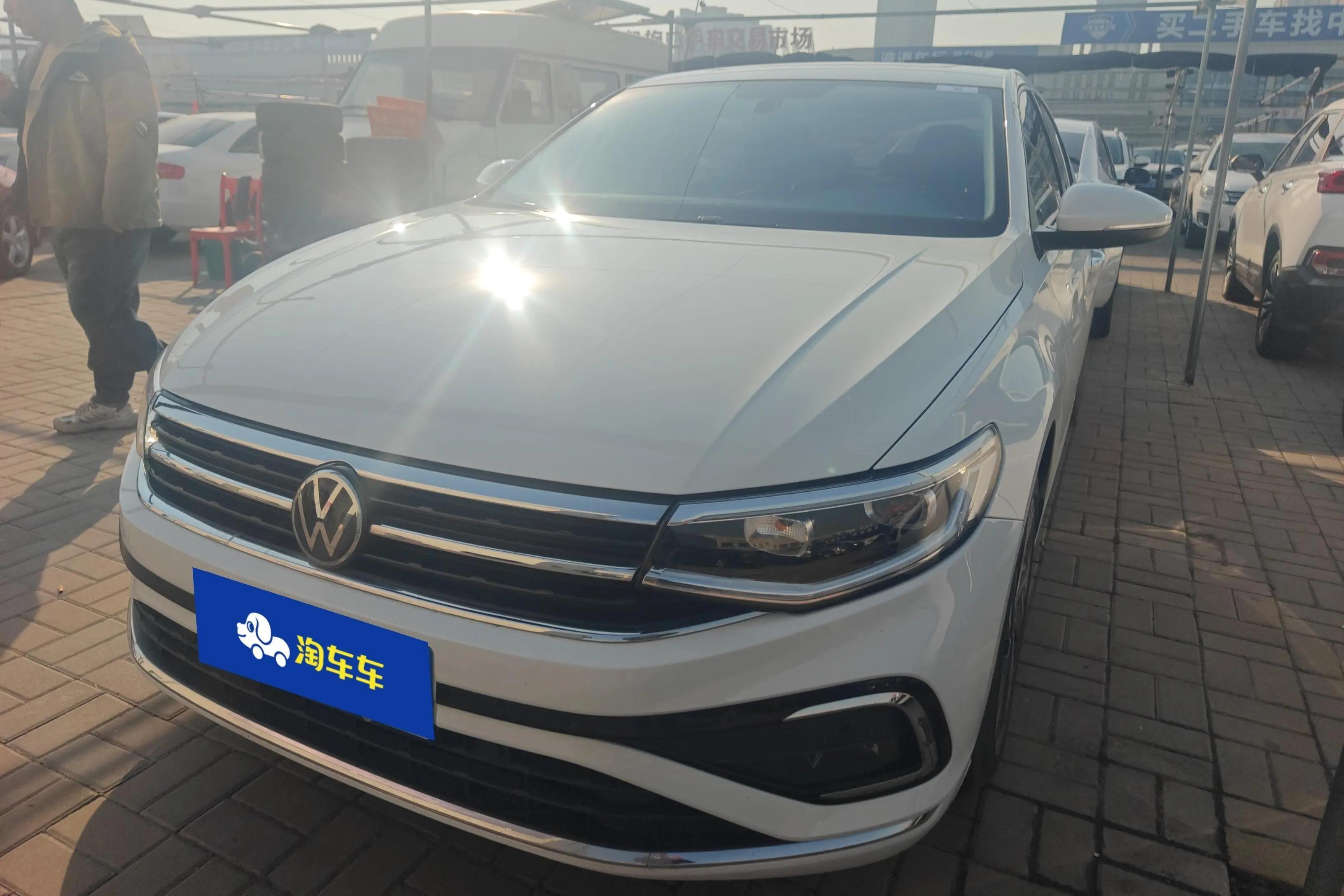 Volkswagen Bora 2023 г. 35119 км.