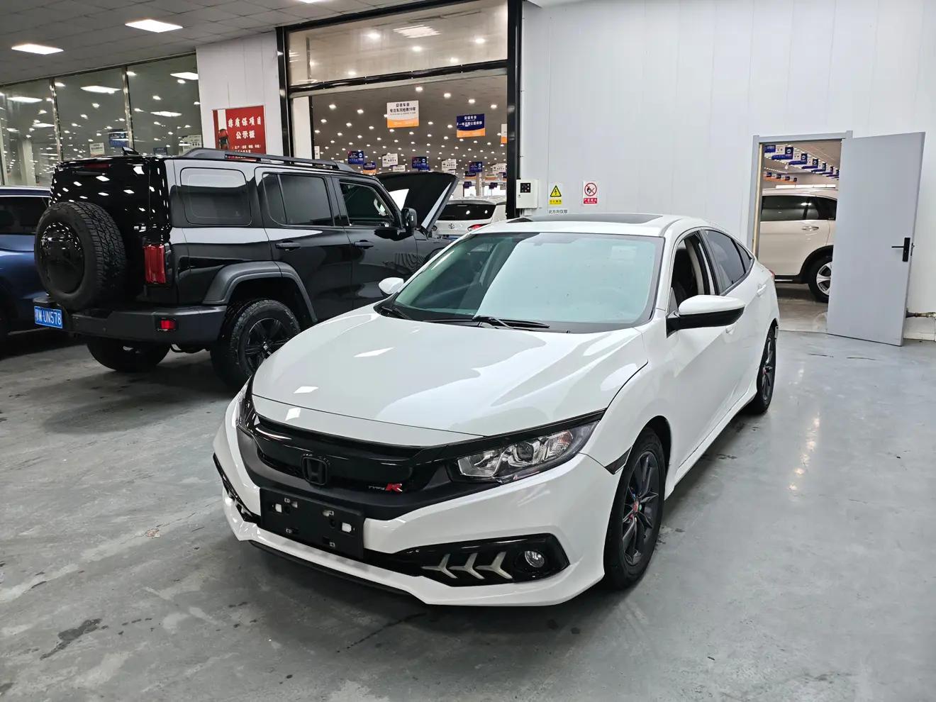 Honda Civic 2021 г. 55671 км.