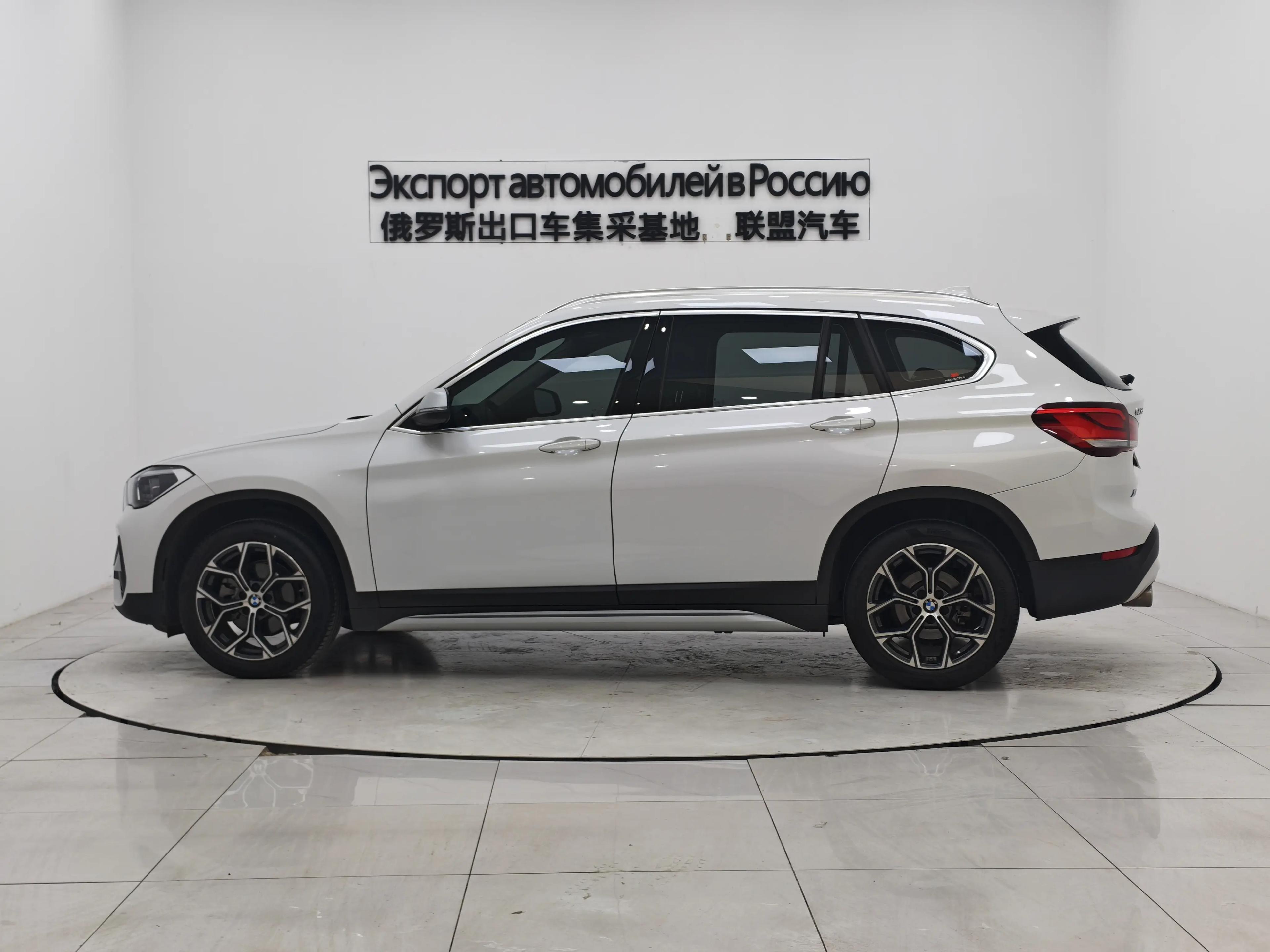 BMW X1 2023 г. 18110 км.