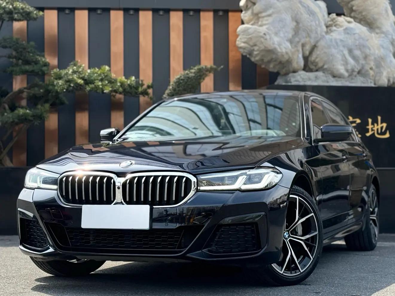 BMW 5 Series 2021 г. 46037 км.
