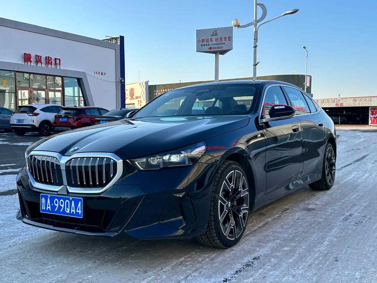 BMW 5 Series 2025 г. 3022 км.