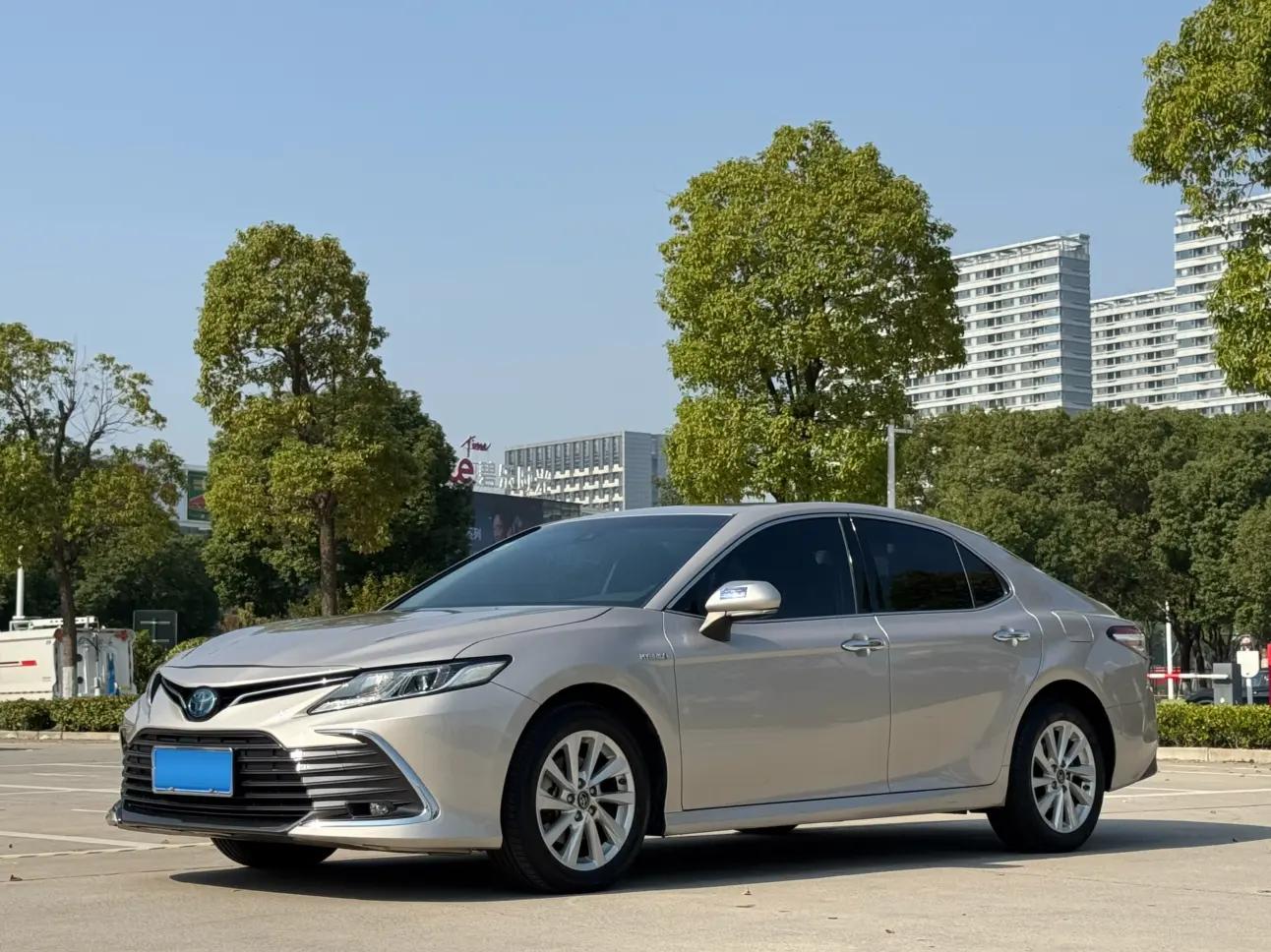 Toyota Camry 2021 г. 94000 км.