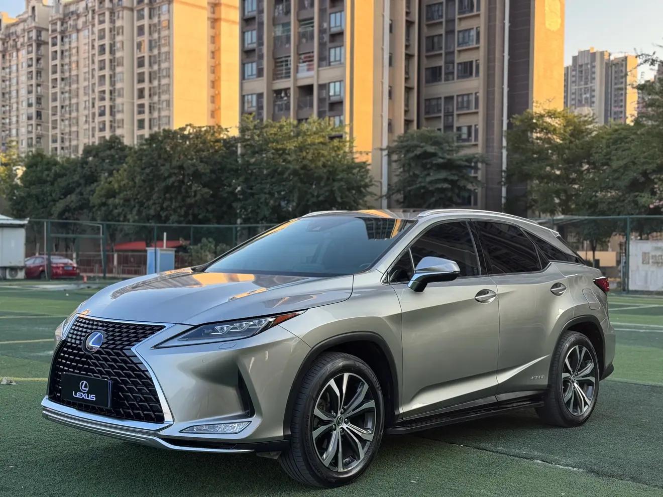 Lexus RX 2022 г. 120054 км.